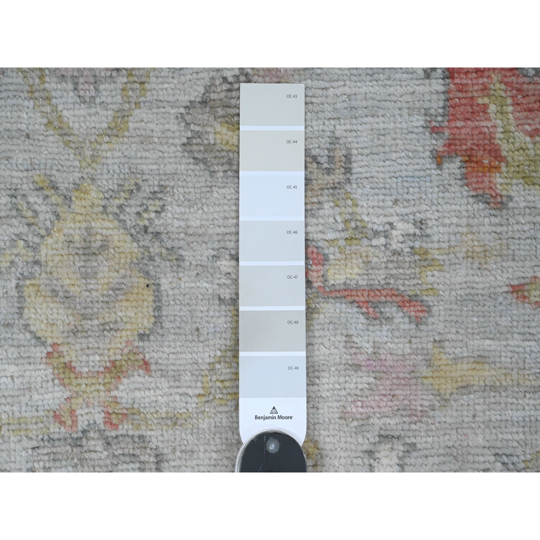 4'2"x5'7" Misty Gray, Hand Knotted, Afghan Angora Oushak with Colorful Leaf Design, Vegetable Dyes, 100% Wool, Oriental Rug Sh20765