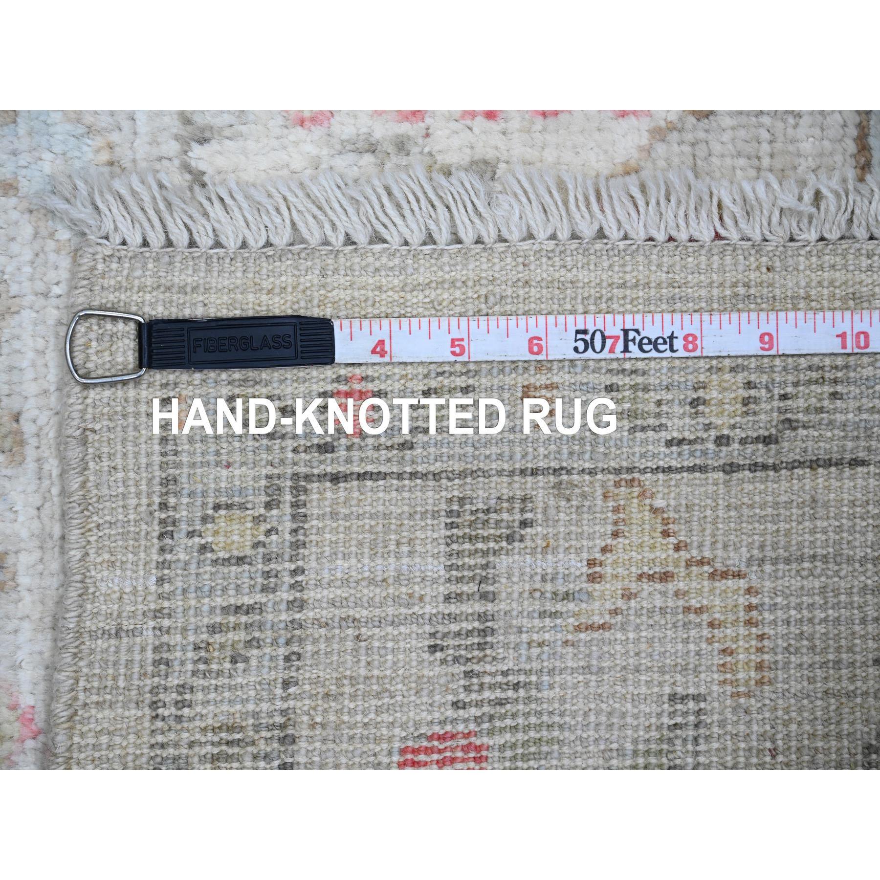 4'2"x4'2" Daisy White, Afghan Angora Oushak with All Over Pattern, Hand Knotted, Vegetable Dyes, 100% Wool, Square, Oriental Rug Sh20769