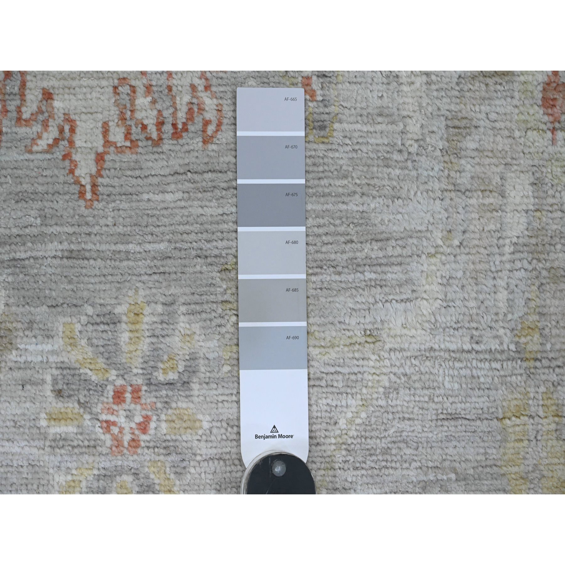 4'9"x7'1" Spanish Gray, Hand Knotted, Afghan Angora Oushak with Colorful Leaf Design, Natural Dyes, 100% Wool, Oriental Rug Sh20778