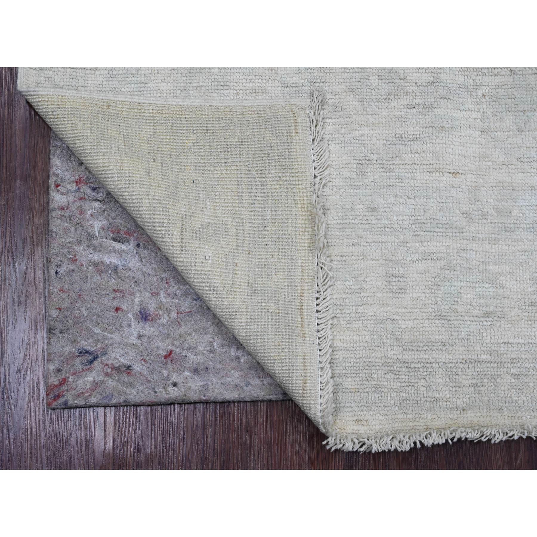 4'9"x7' Pearl White, Pure Wool, Afghan Angora Oushak with All Over Leaf Design, Hand Knotted, Vegetable Dyes, Oriental Rug Sh20780