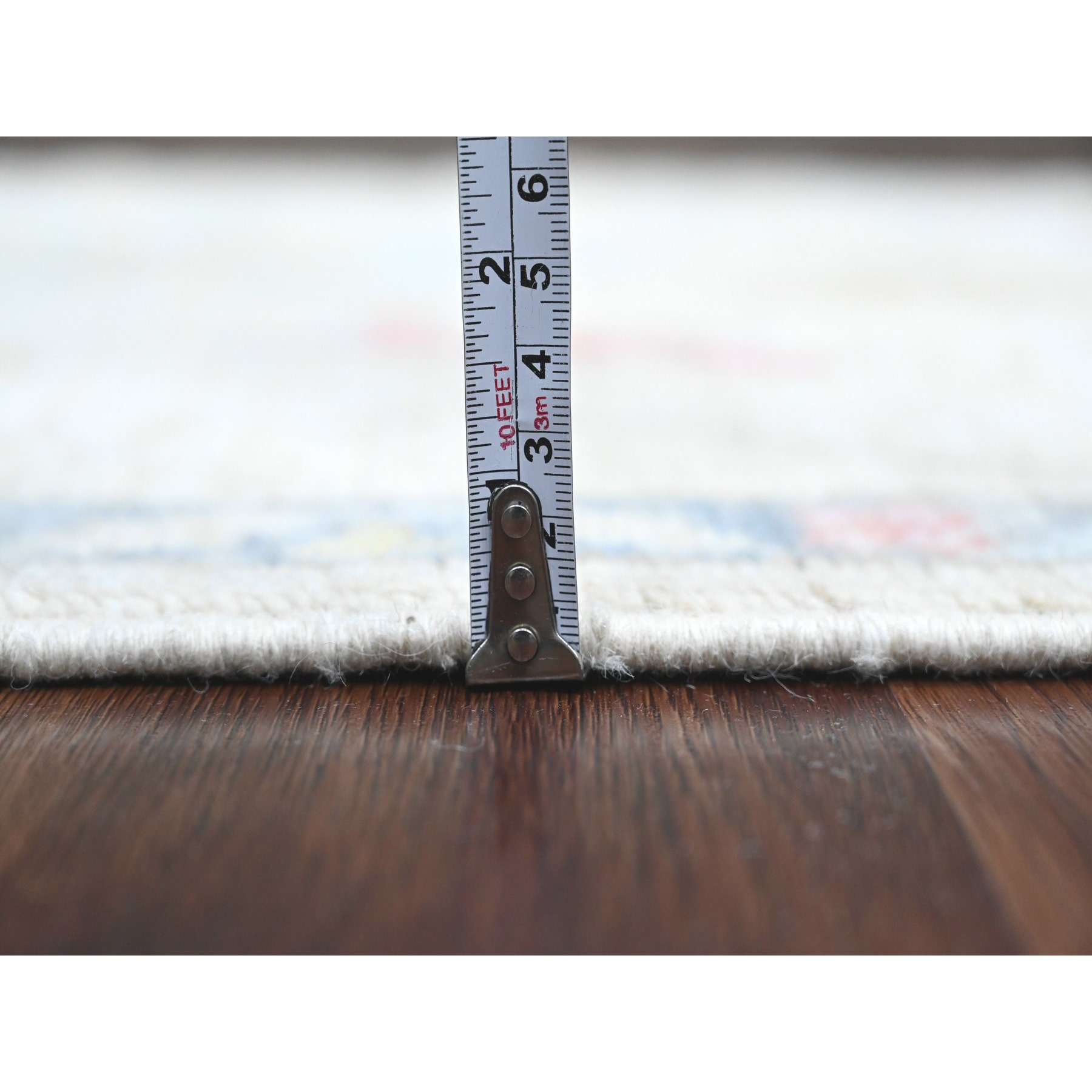 2'2"x3' Pristine White, Afghan Angora Oushak with Leaf Design, Pure Wool, Hand Knotted, Veggie Dyes, Mat, Oriental Rug Sh20790