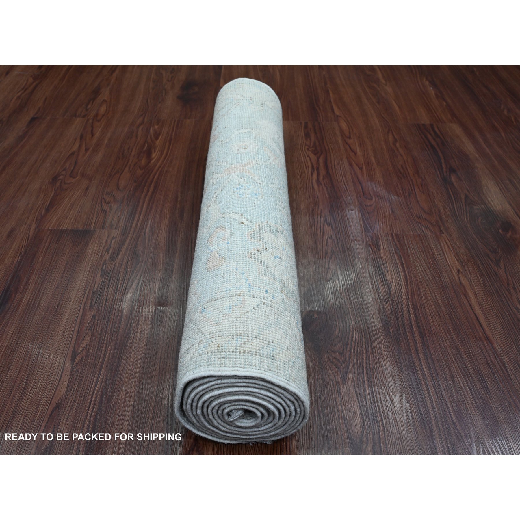 2'8"x9'8" Cloud Gray, Hand Knotted, Afghan Angora Oushak with Leaf Design, Veggie Dyes, 100% Wool, Runner, Oriental Rug Sh20791