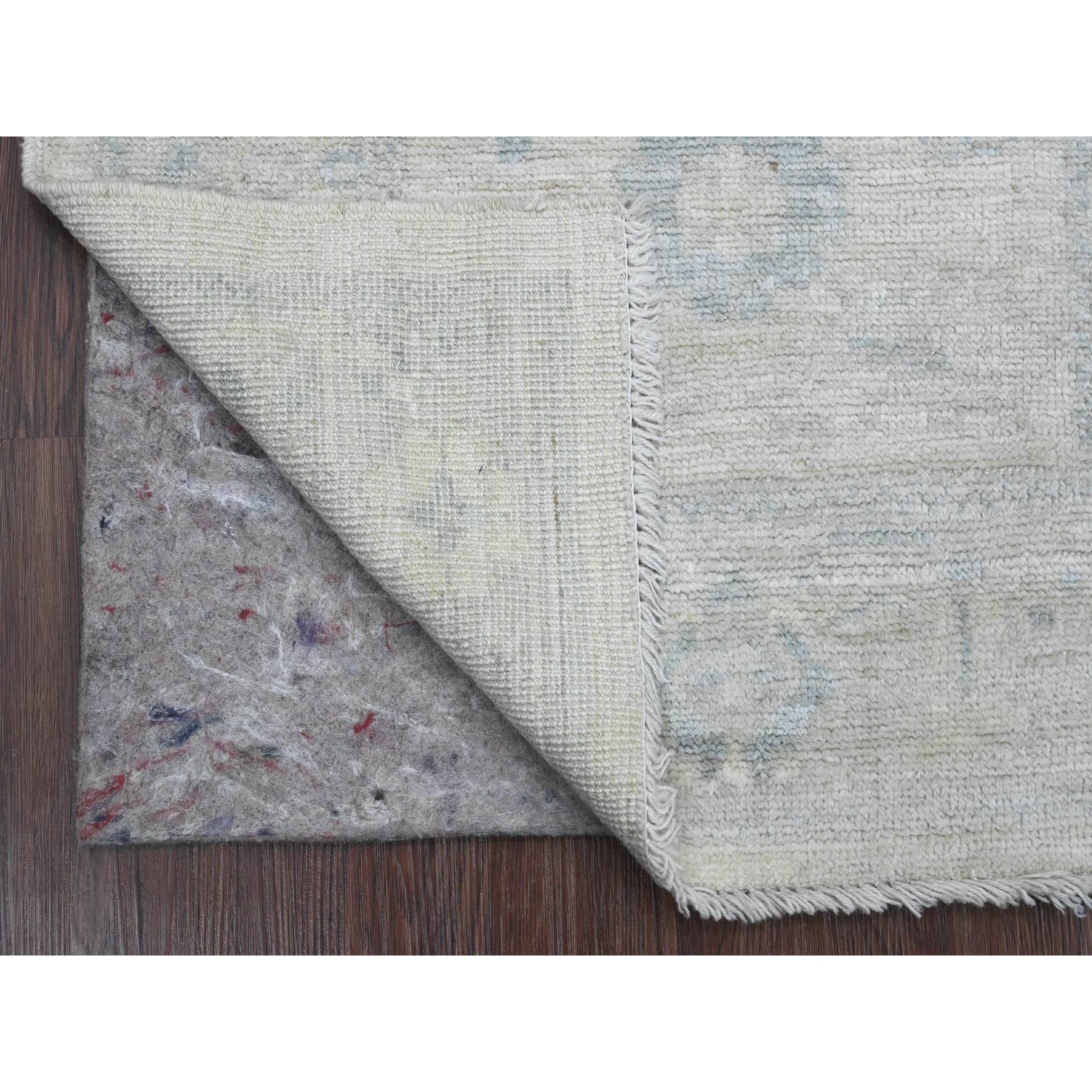 2'7"x6' Pearl White, Afghan Angora Oushak with Leaf Design, Hand Knotted, Natural Dyes, 100% Wool, Short Runner, Oriental Rug Sh20795