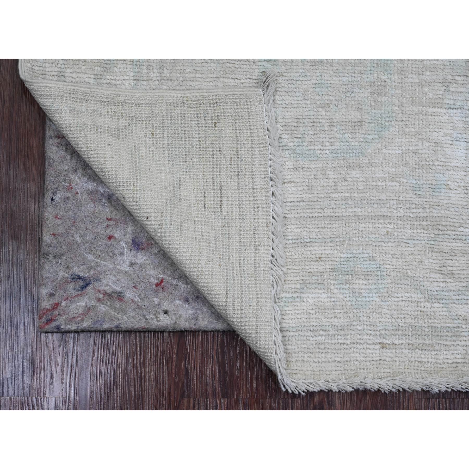 2'7"x7'9" Chiffon White, Afghan Angora Oushak with Muted Colors Floral Pattern, Hand Knotted, Vegetable Dyes, 100% Wool, Runner, Oriental Rug Sh20811