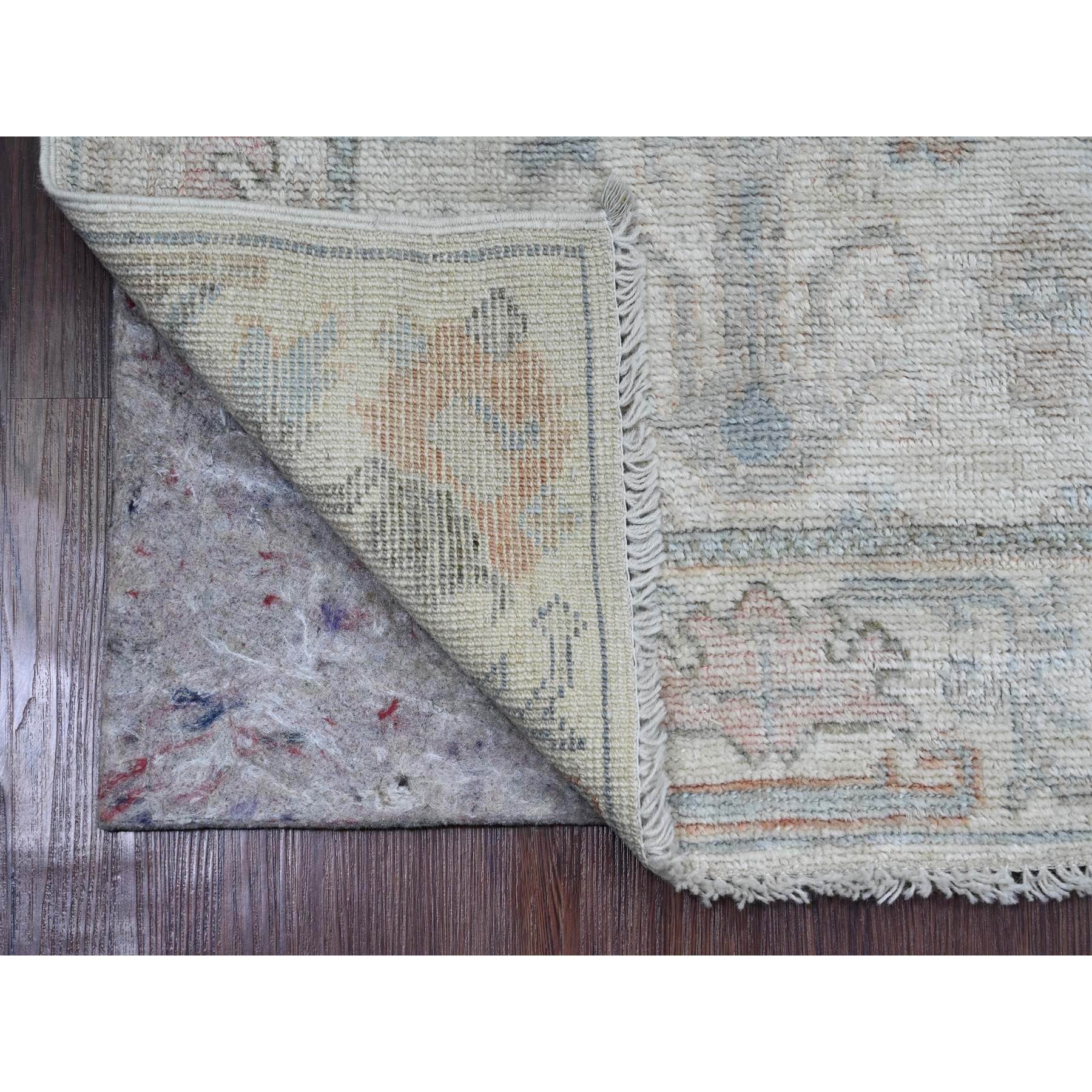 2'7"x9'6" Pearl White, Afghan Angora Oushak with All Over Pattern, Hand Knotted, Veggie Dyes, 100% Wool, Runner, Oriental Rug Sh20813