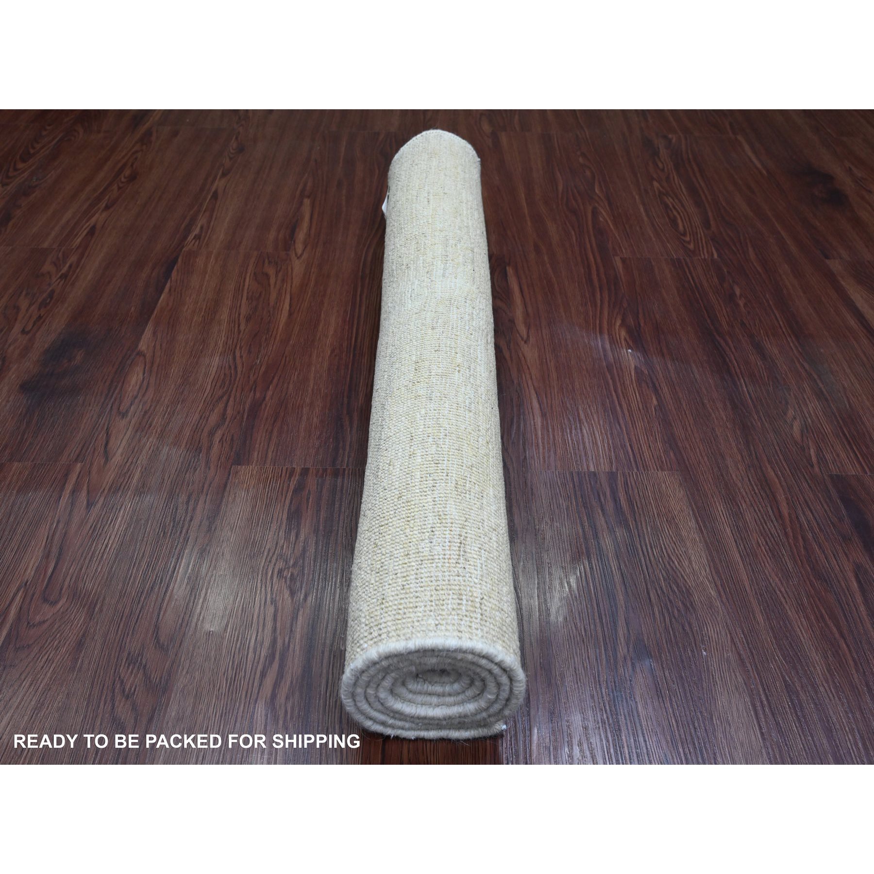 2'10"x4'9" Daisy White, Plain Solid Pattern, Hand Knotted, Hand Spun Ghazni Wool, Lush and Plush, Oriental Rug Sh20826