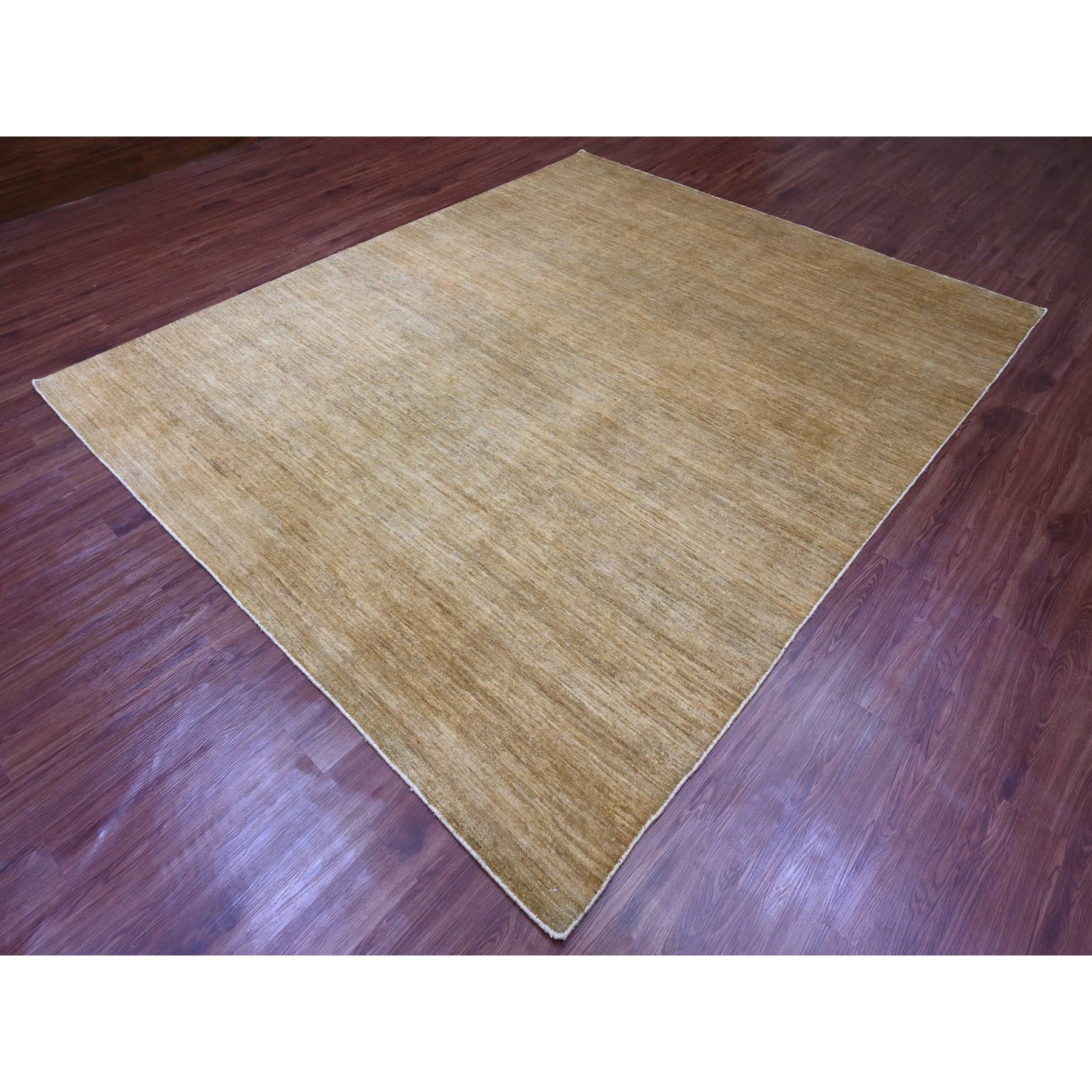 7'10"x9'5" Tawny Brown, Plain Solid Pattern, Hand Spun Ghazni Wool, Hand Knotted, Lush and Plush, Oriental Rug Sh20829
