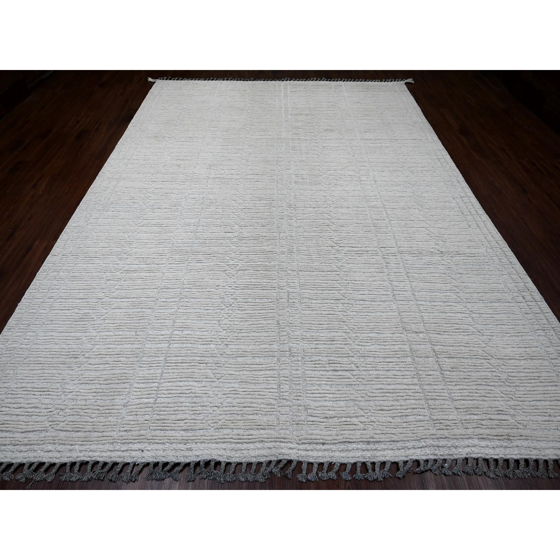 8'10"x12'2" Cotton White, Moroccan Weave with Line Design, Hand Knotted, Soft Wool, Tone on Tone, Textured Pile, Oriental Rug Sh20831