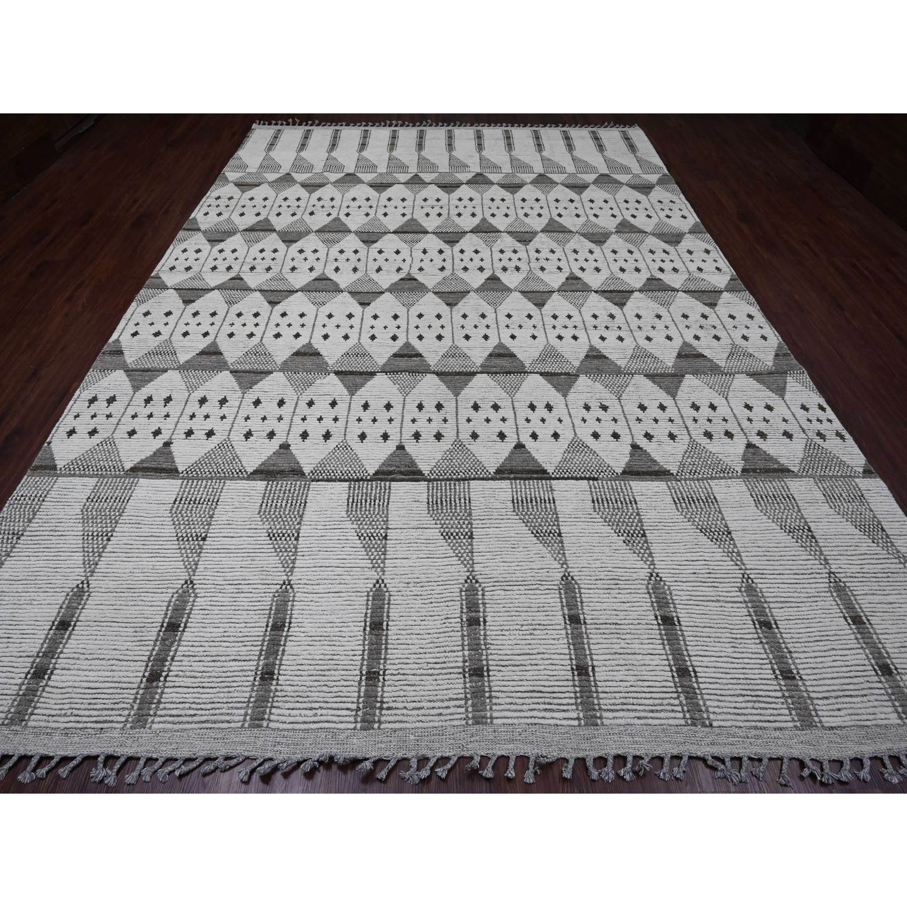9'3"x13'2" Cotton White, Moroccan Weave with Geometric Pattern, Soft Wool, Hand Knotted, Tone on Tone, Textured Pile, Oriental Rug Sh20832