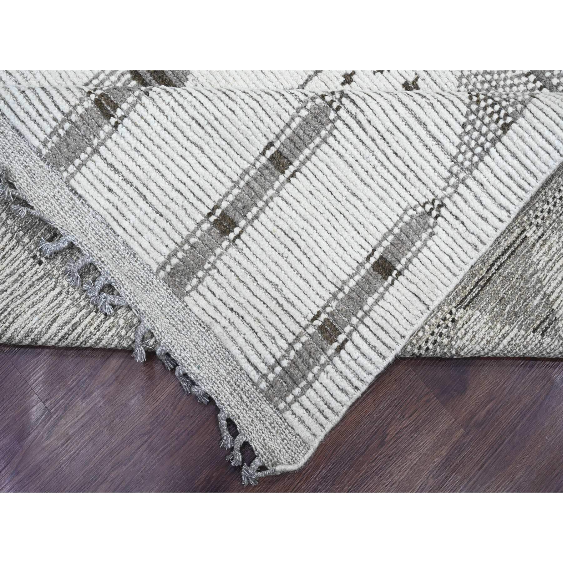9'3"x13'2" Cotton White, Moroccan Weave with Geometric Pattern, Soft Wool, Hand Knotted, Tone on Tone, Textured Pile, Oriental Rug Sh20832