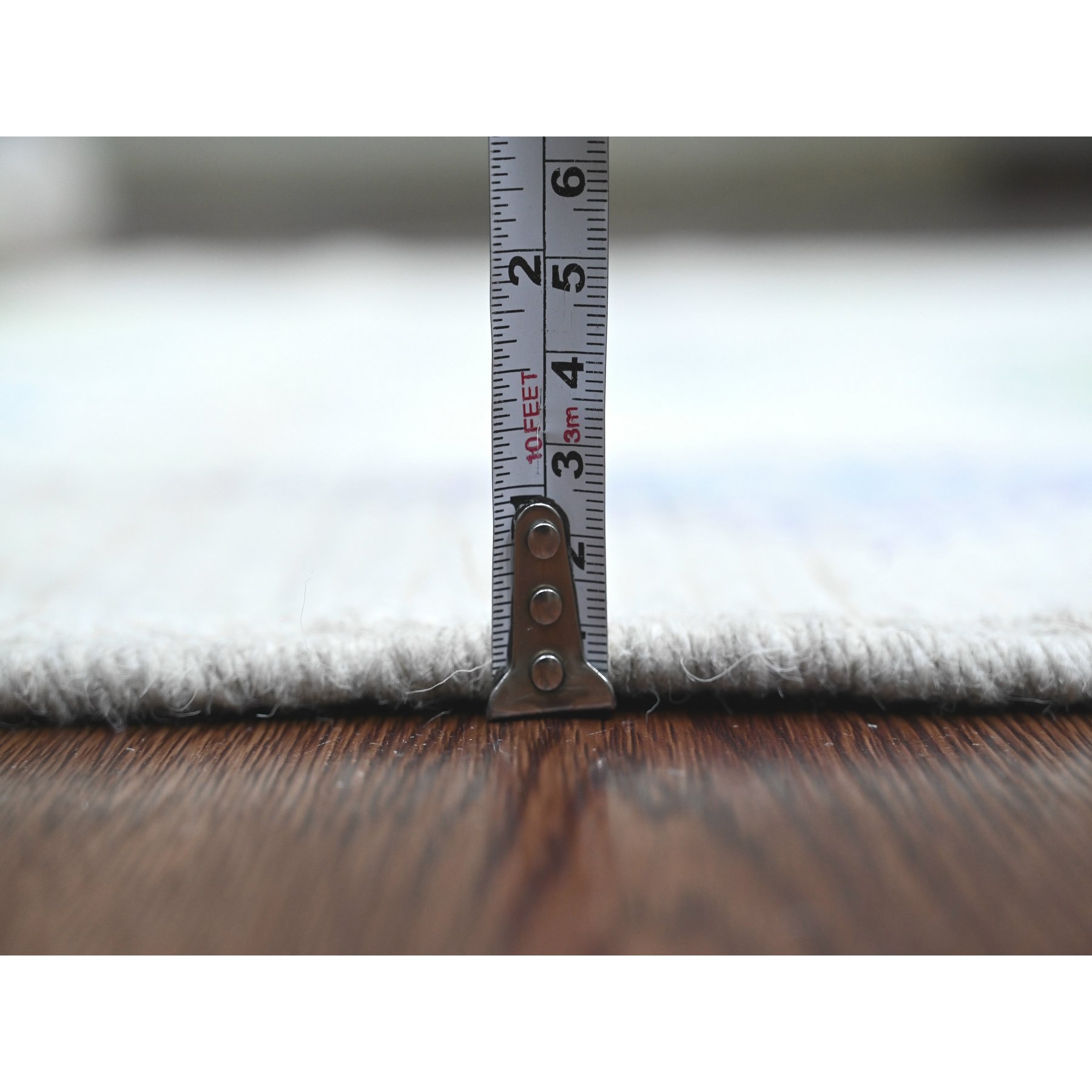 5'x8' Pearl White, Hand Knotted, Moroccan Weave with Geometric Pattern, Soft Wool, Tone on Tone, Textured Pile, Oriental Rug Sh20836
