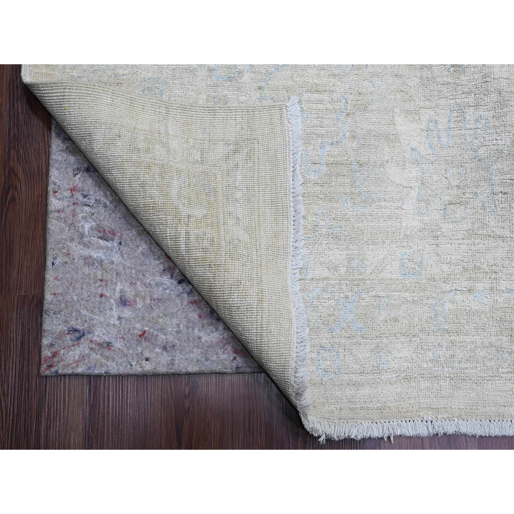 15'3"x19'2" Alabaster White, Washed Out Peshawar with Faded Out Leaf Design, Hand Knotted, Natural Dyes, 100% Wool, Oversized, Oriental Rug Sh20859
