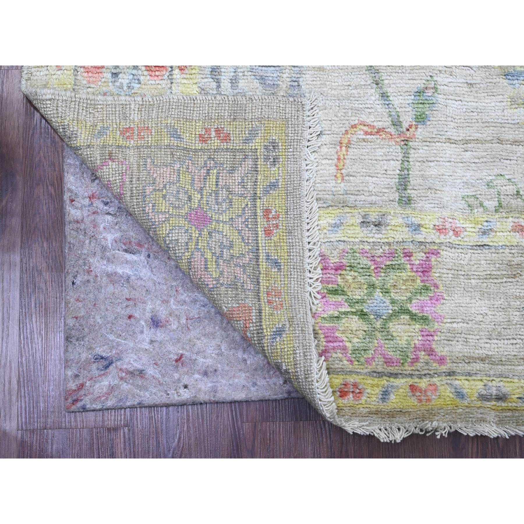 5'1"x7' Bone White, Afghan Angora Oushak with Colorful Leaf Design, Hand Knotted, Veggie Dyes, 100% Wool, Oriental Rug Sh20936
