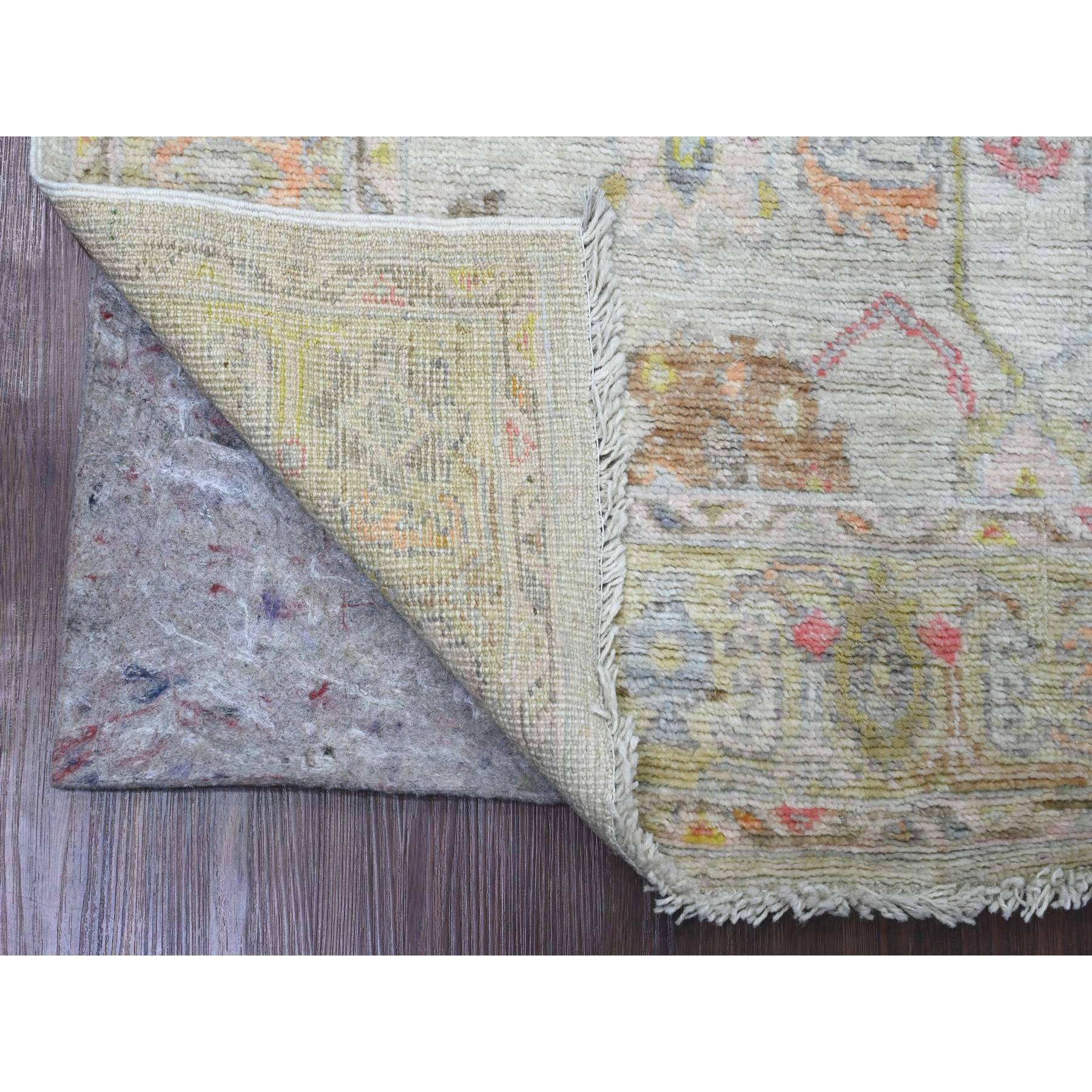 4'1"x6' Alabaster White, 100% Wool, Afghan Angora Oushak with All Over Pattern, Hand Knotted, Veggie Dyes, Oriental Rug Sh20943