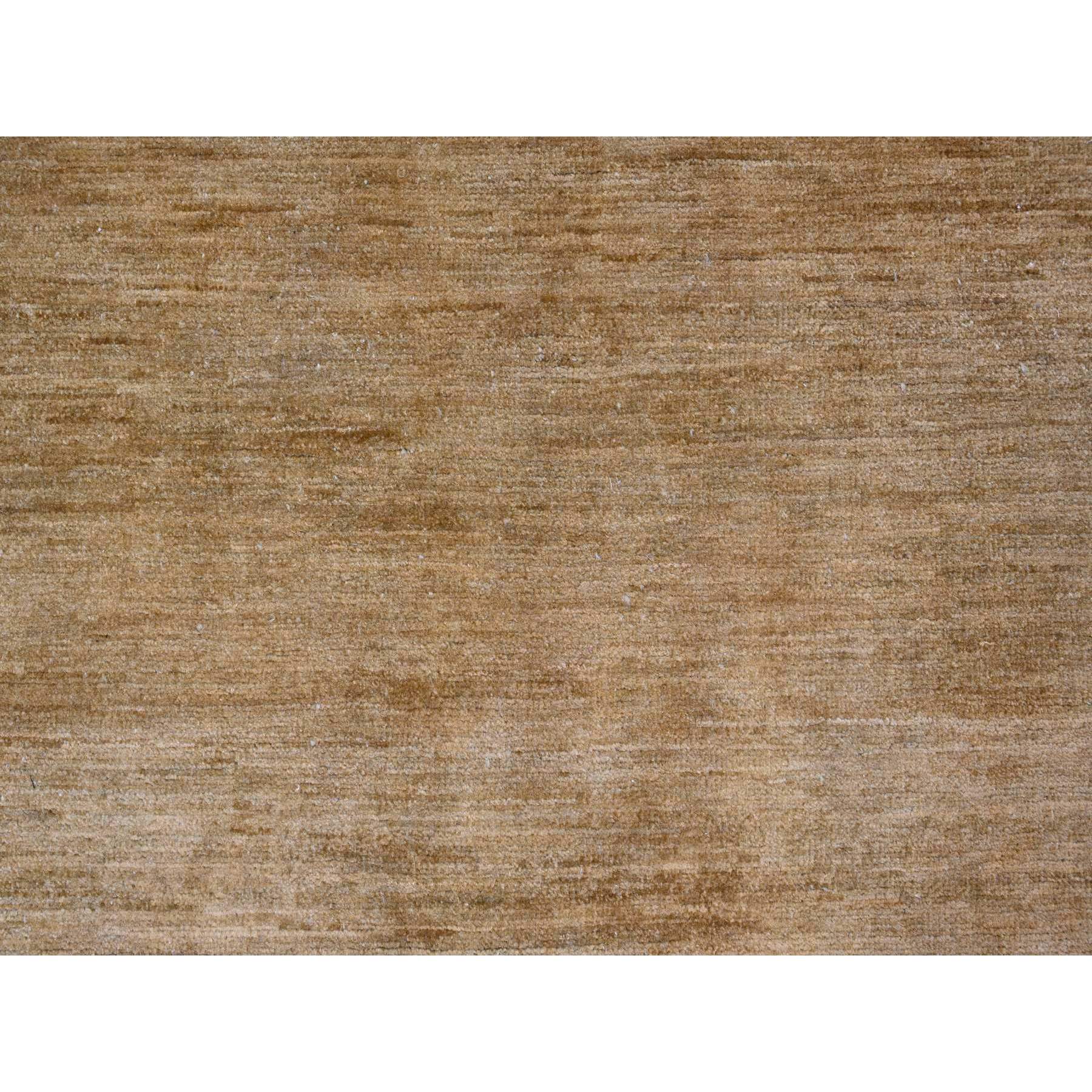 8'x9'9" Honey Brown, Plain Solid Pattern, Hand Knotted, Hand Spun Ghazni Wool, Lush and Plush, Oriental Rug Sh20956