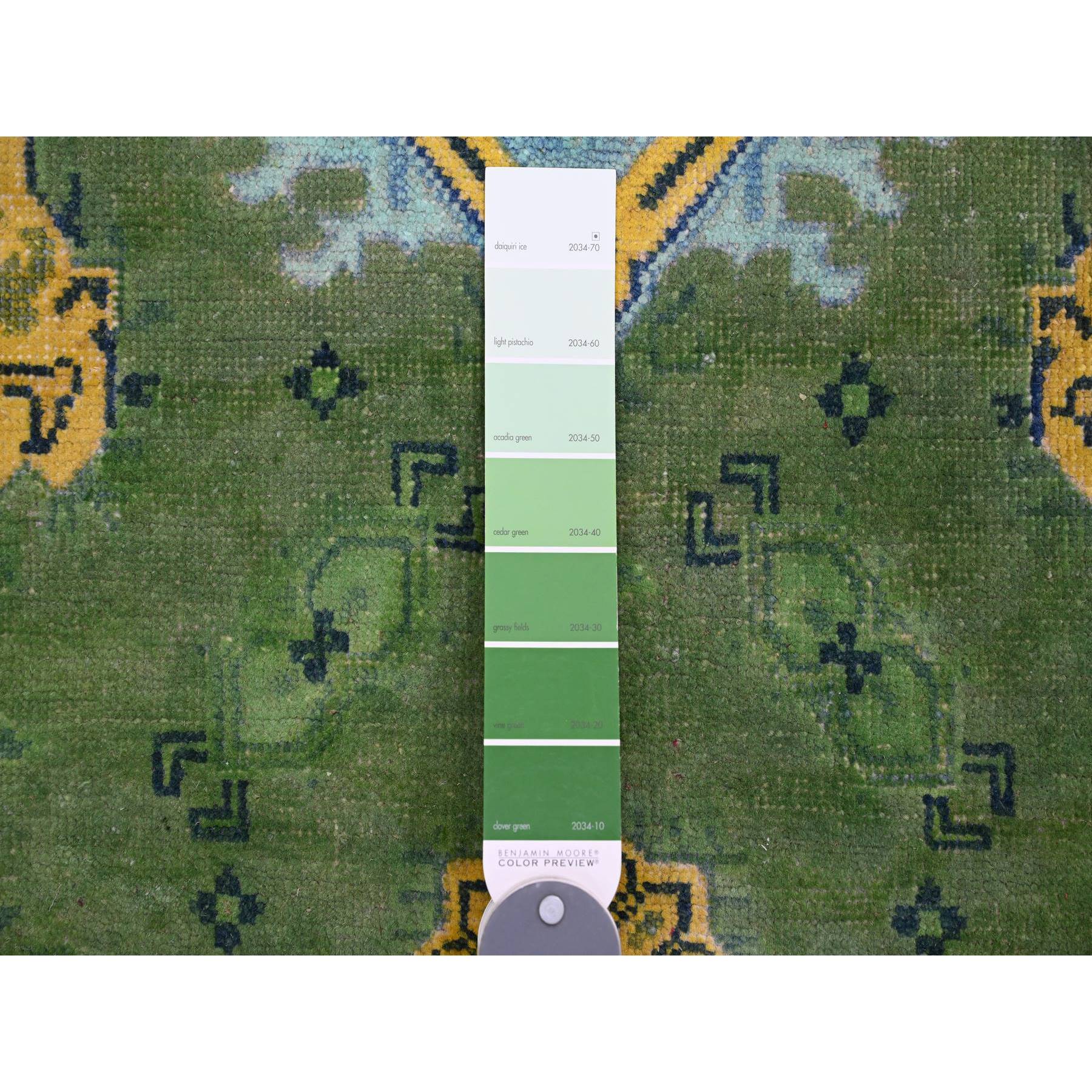 5'4"x7'6" Hunter Green, Colorful Fusion Kazak with Caucasian Design, Pure Wool, Hand Knotted, Oriental Rug Sh20976