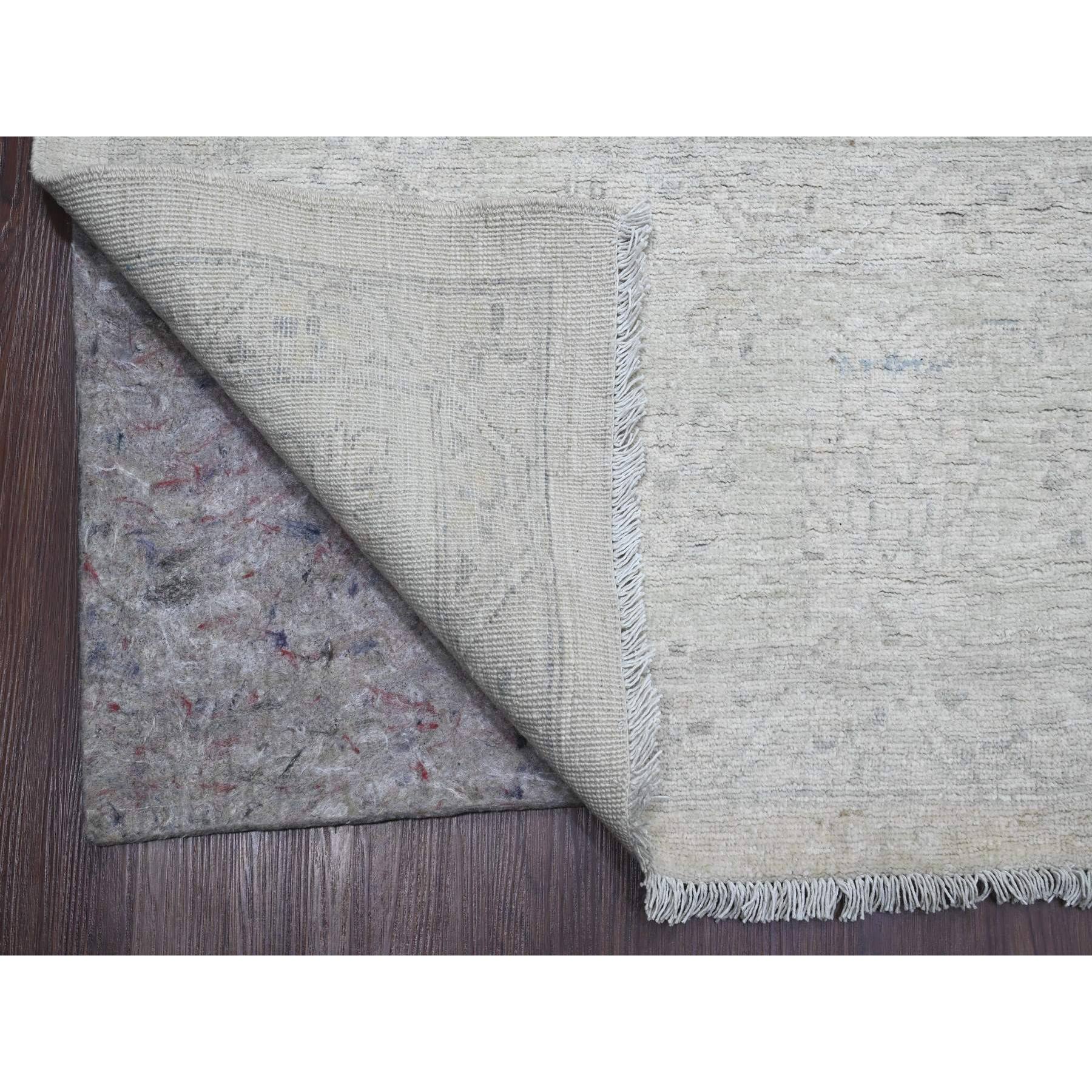 9'8"x13'5" Vista White, Washed Out Peshawar with All Over Pattern, Vegetable Dyes, 100% Wool, Hand Knotted, Oriental Rug Sh20989