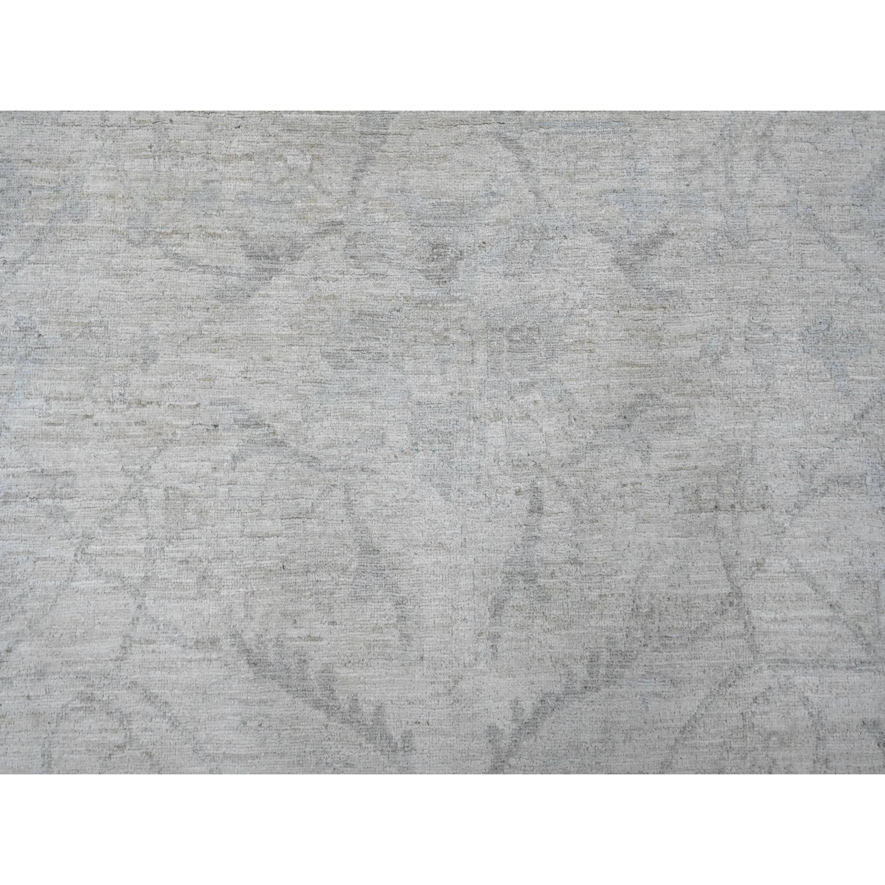9'8"x13'5" Vista White, Washed Out Peshawar with All Over Pattern, Vegetable Dyes, 100% Wool, Hand Knotted, Oriental Rug Sh20989