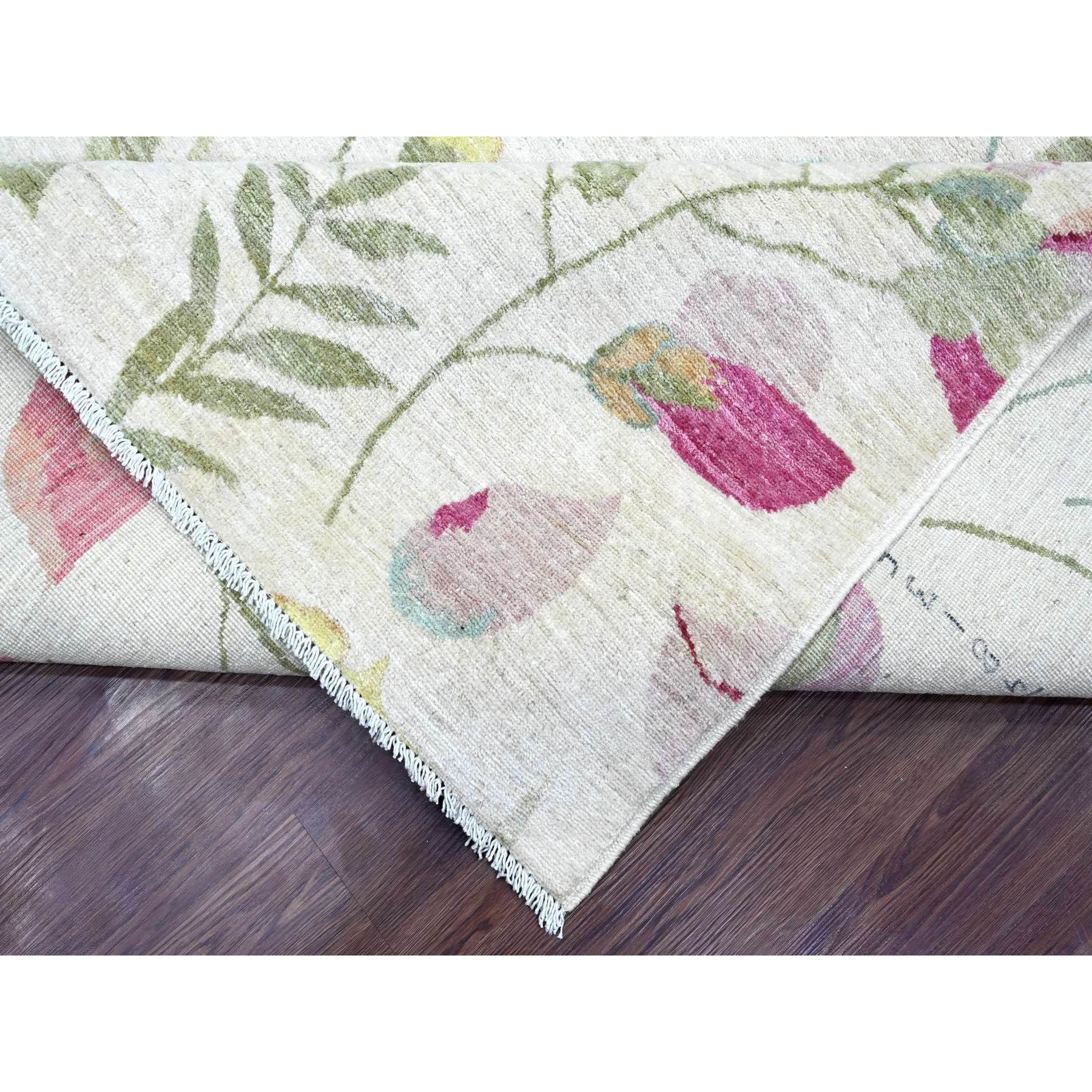9'x11'9" Pearl White, Peshawar with Colorful Botanical Garden Design, 100% Wool, Hand Knotted, Oriental Rug Sh20993
