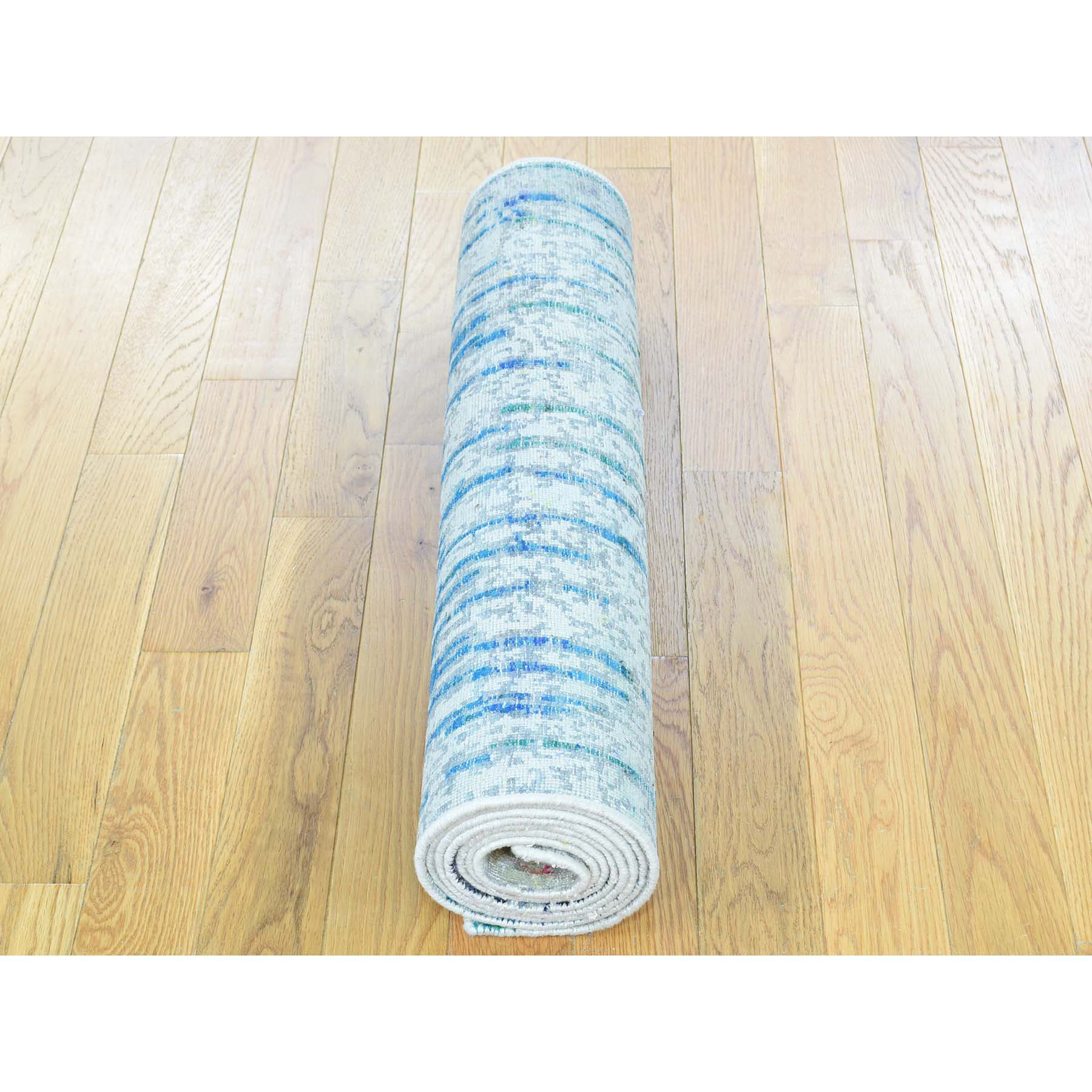 2-5 x8- THE CARDIAC Sari Silk With Textured Wool Handmade Runner Rug 