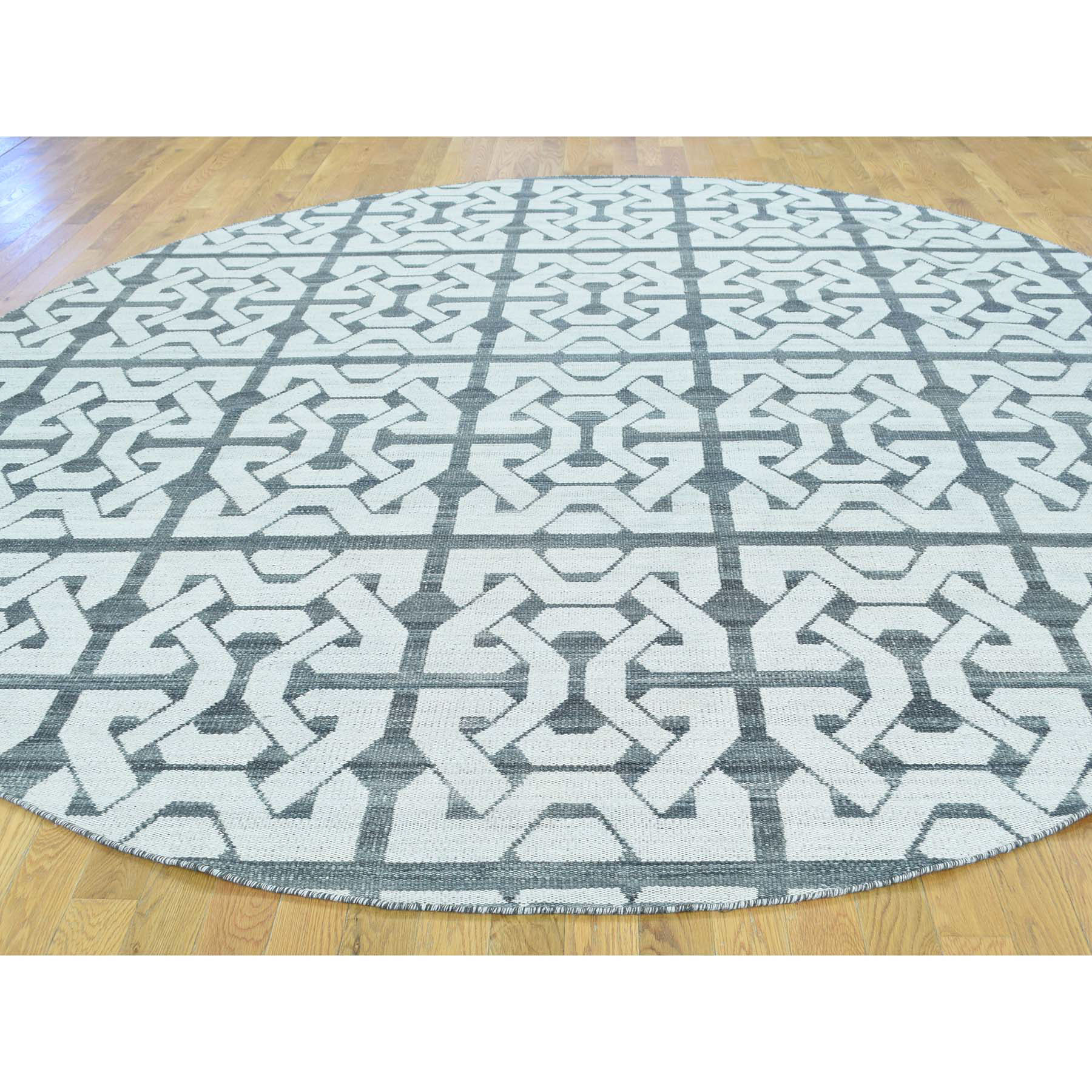 9-10 x9-10  Hand Woven Flat Weave Durie Kilim Reversible Round Rug 