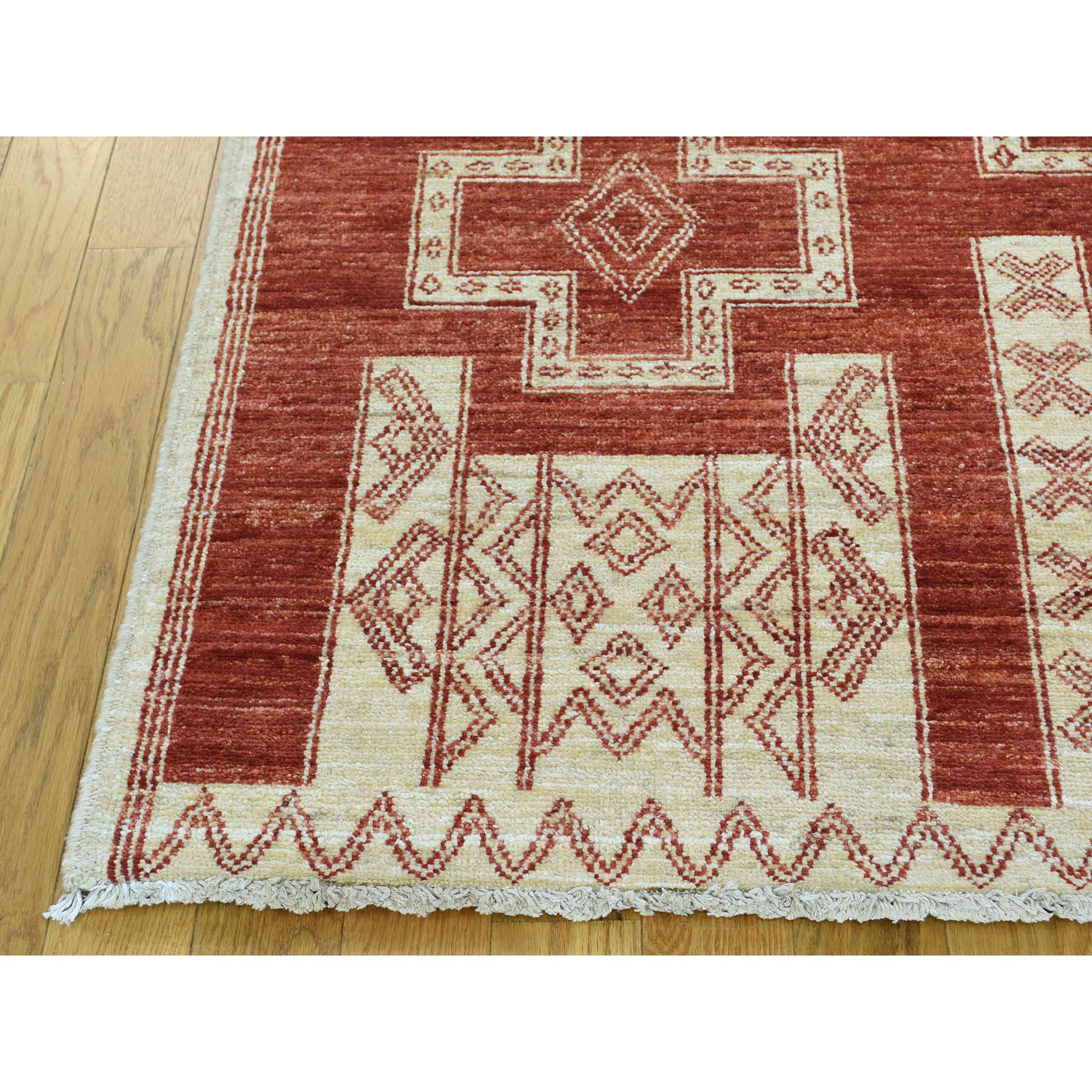 5-10 x8-10  Pure Wool Hand-Knotted Peshawar with Southwestern Motifs Rug 