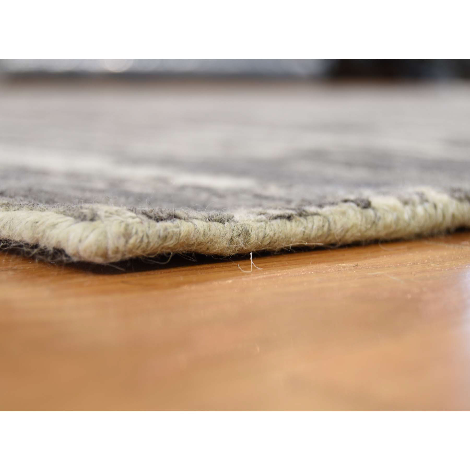5-3--x7- Hand Spun Undyed Natural Wool Grey Modern Oriental Rug 