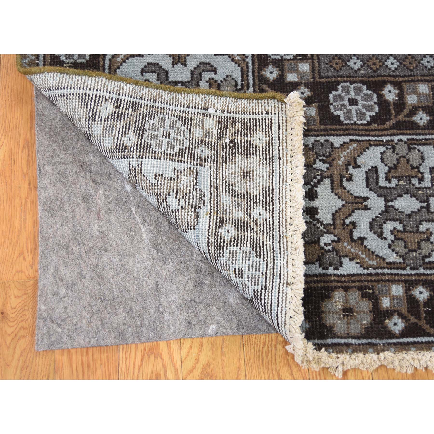 9-6 x12-6  Undyed Natural Wool Persian Bakhtiari Worn Oriental Rug 