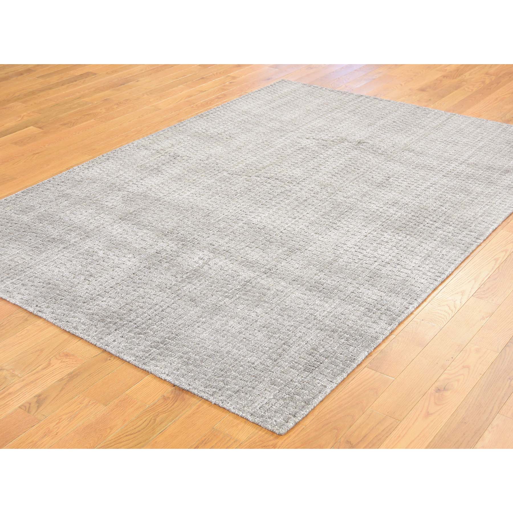5-x7- Grey Pure Wool Tone on Tone Hand Loomed Oriental Rug 
