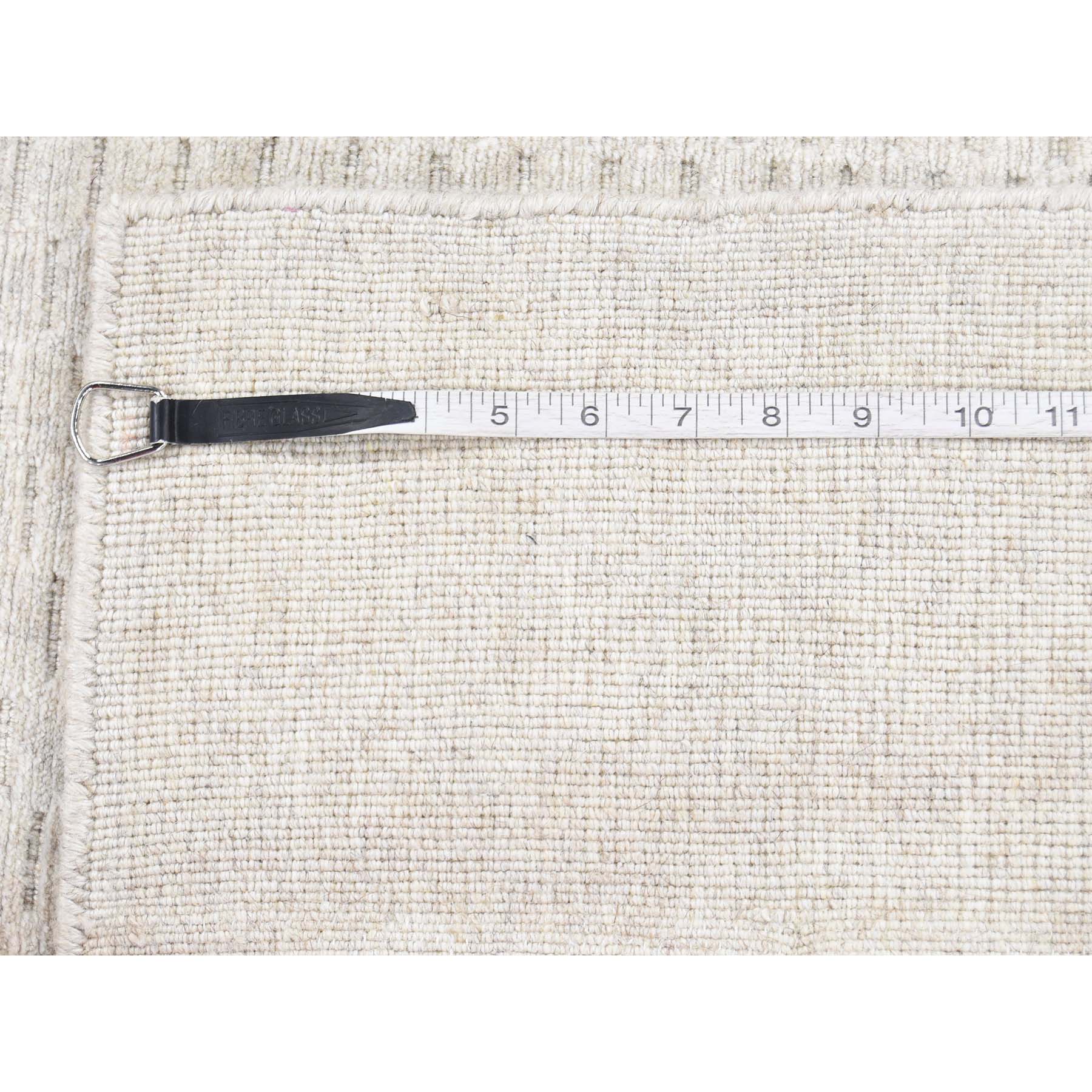 5-x7- Hand-Loomed Pure Wool Tone on Tone Oriental Rug 