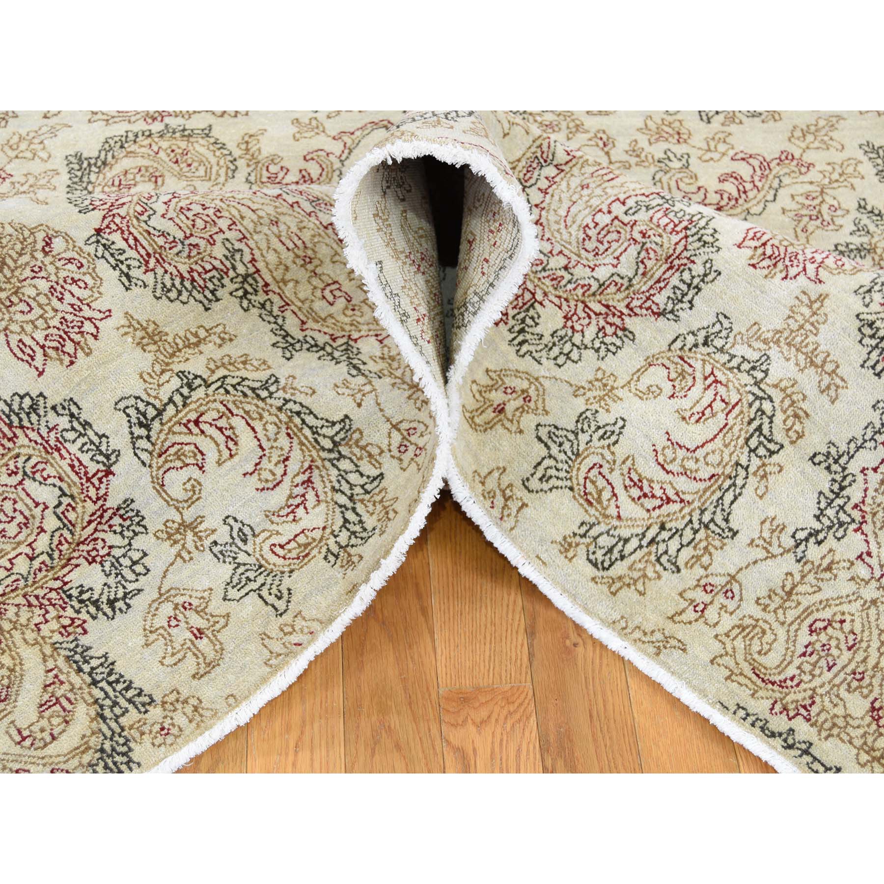 9-1 x12-3  Agra with Paisley Design 100 Percent Wool Hand-Knotted Oriental Rug 