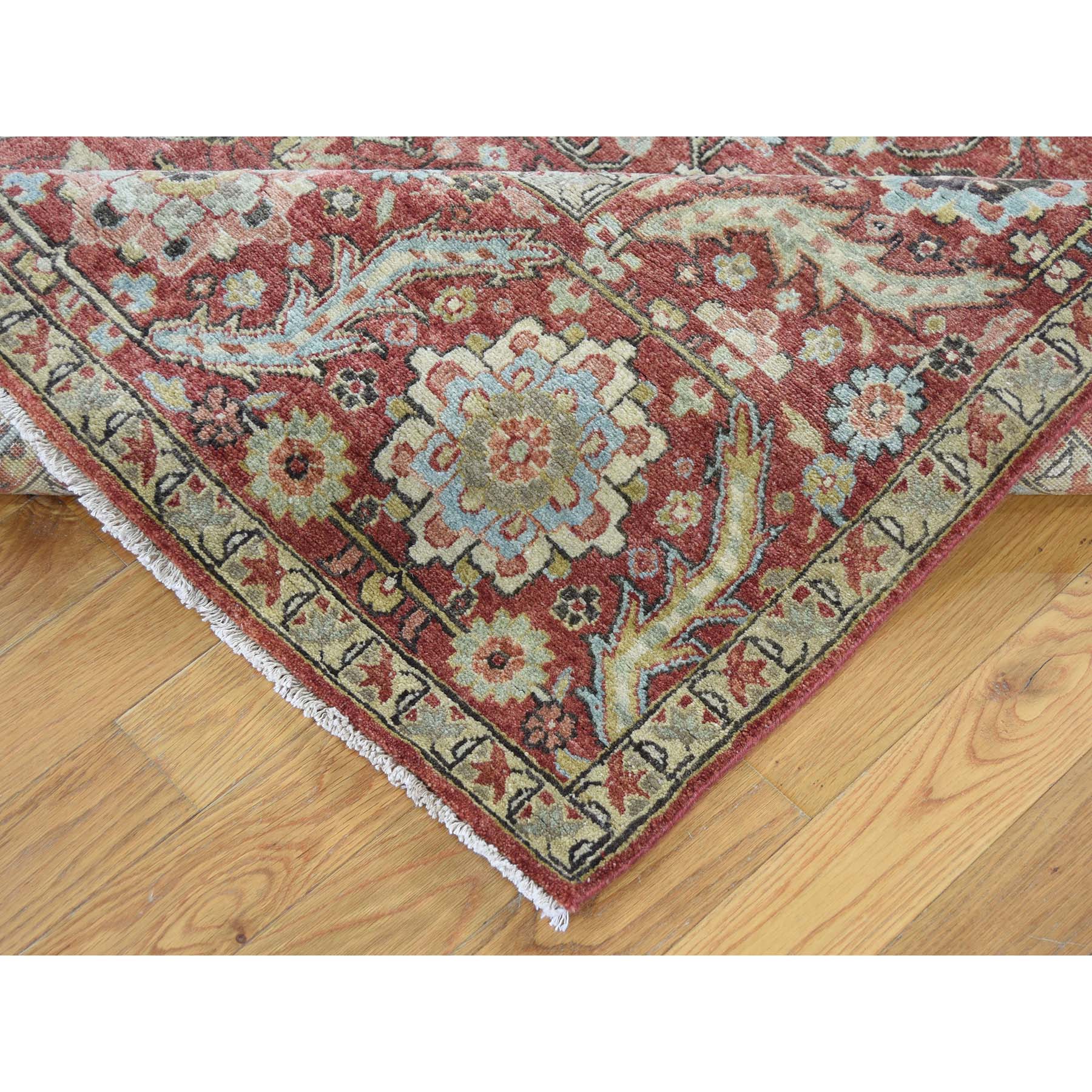 7-9 x9-10  Pure Wool Hand-Knotted Antiqued Heriz Re-Creation Oriental Rug 