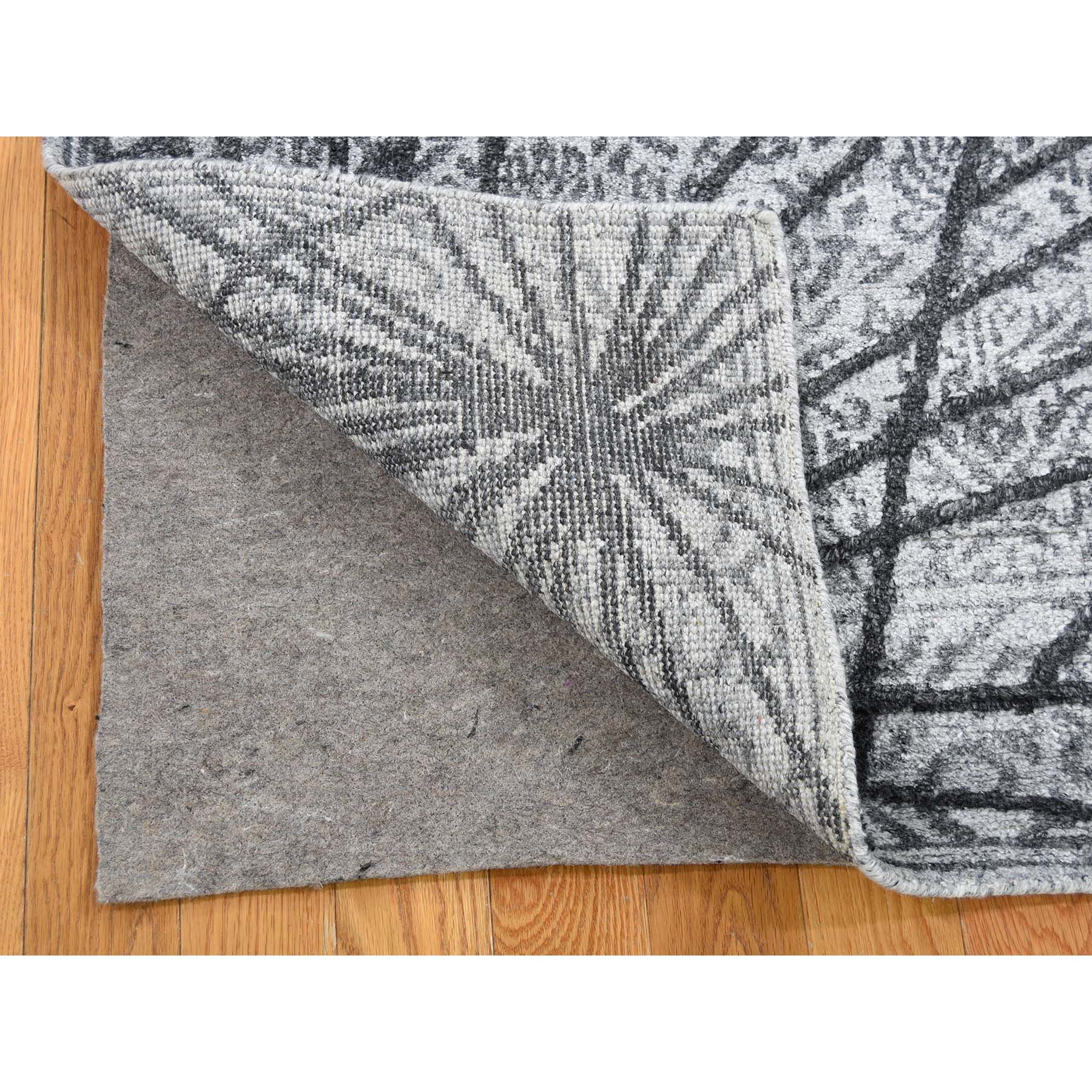 5-6 x7-9  Modern Abstract With Natural Greys Wool And Silk Hand-Knotted Oriental Rug 