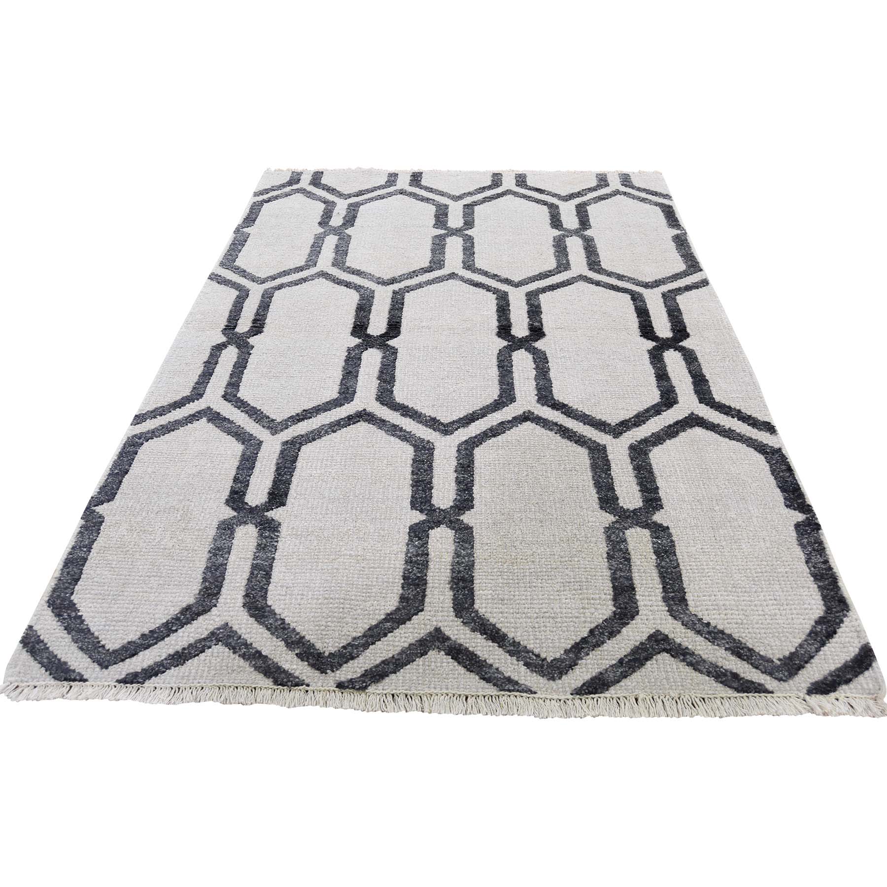 4-x6- Ivory Geometric Design Wool and Silk Hand-Knotted Oriental Rug 