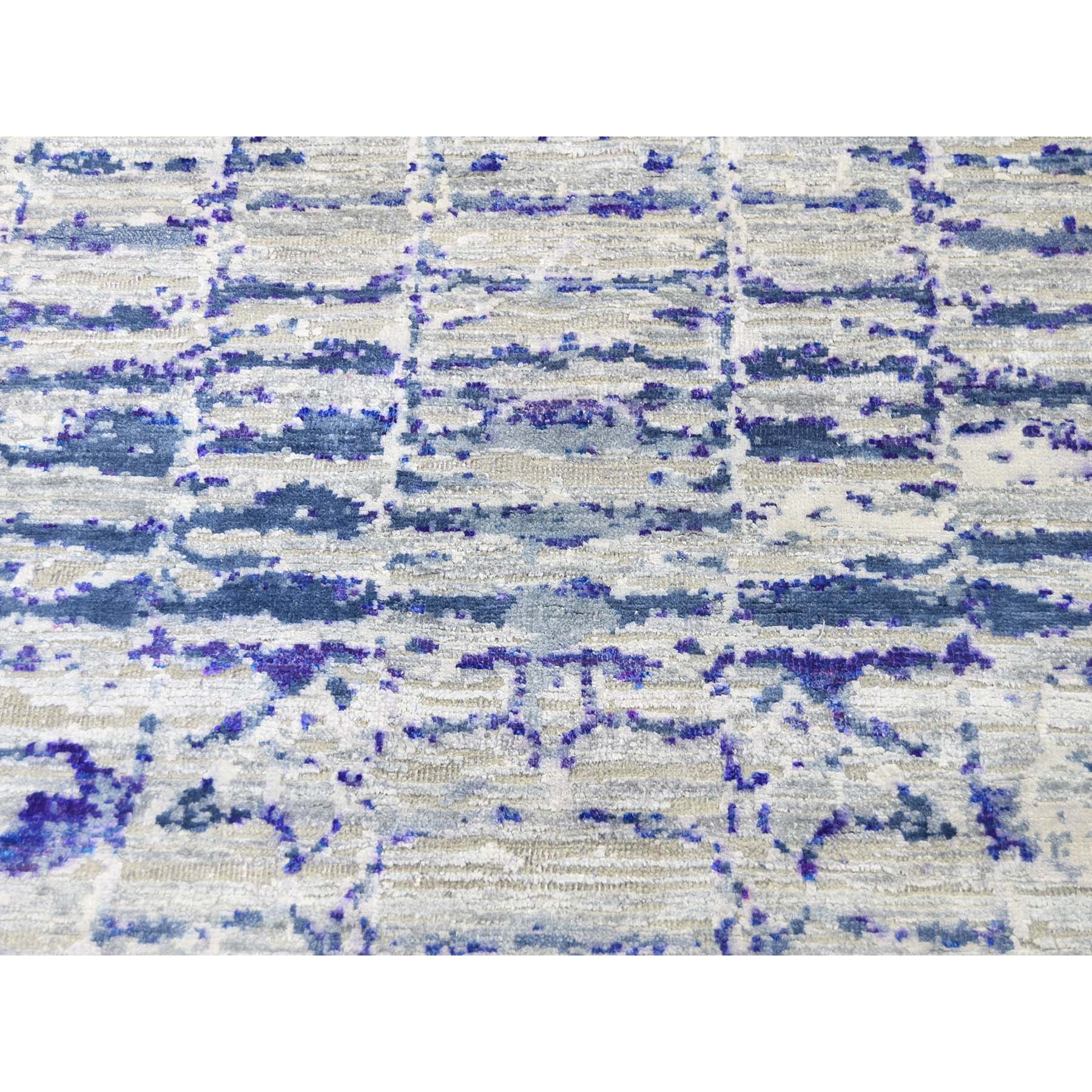 10-2 x13-10  Sari Silk Diminishing Bricks Hand-Knotted Oriental Rug 