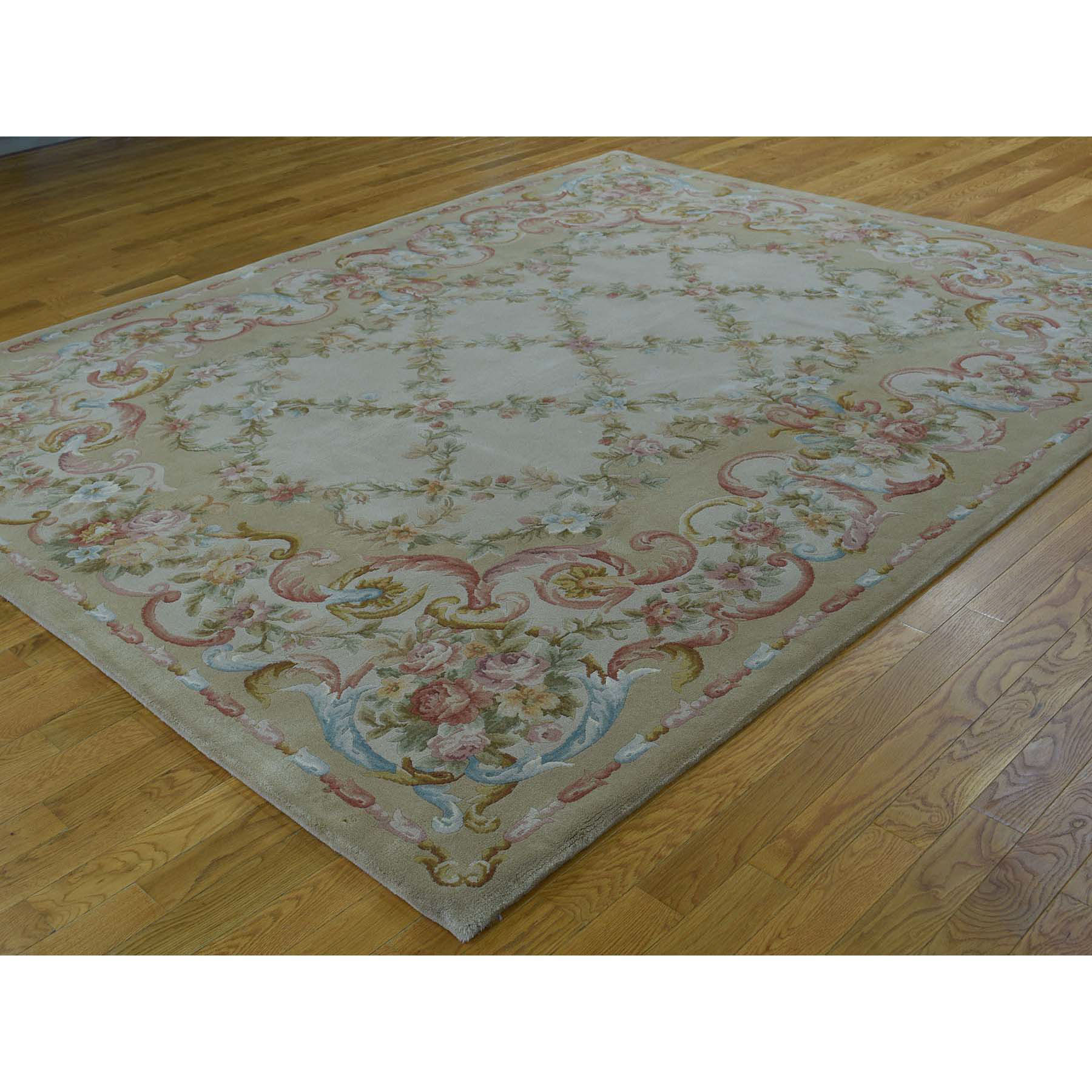 8-x10- Savonnerie Floral Trellis Design Thick And Plush Hand-Knotted Oriental Rug 