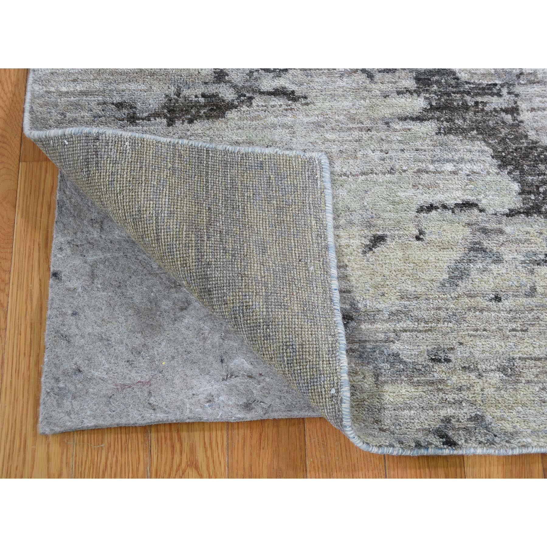 8-x10- Pure Wool Abstract Design Hand-Knotted Oriental Rug 