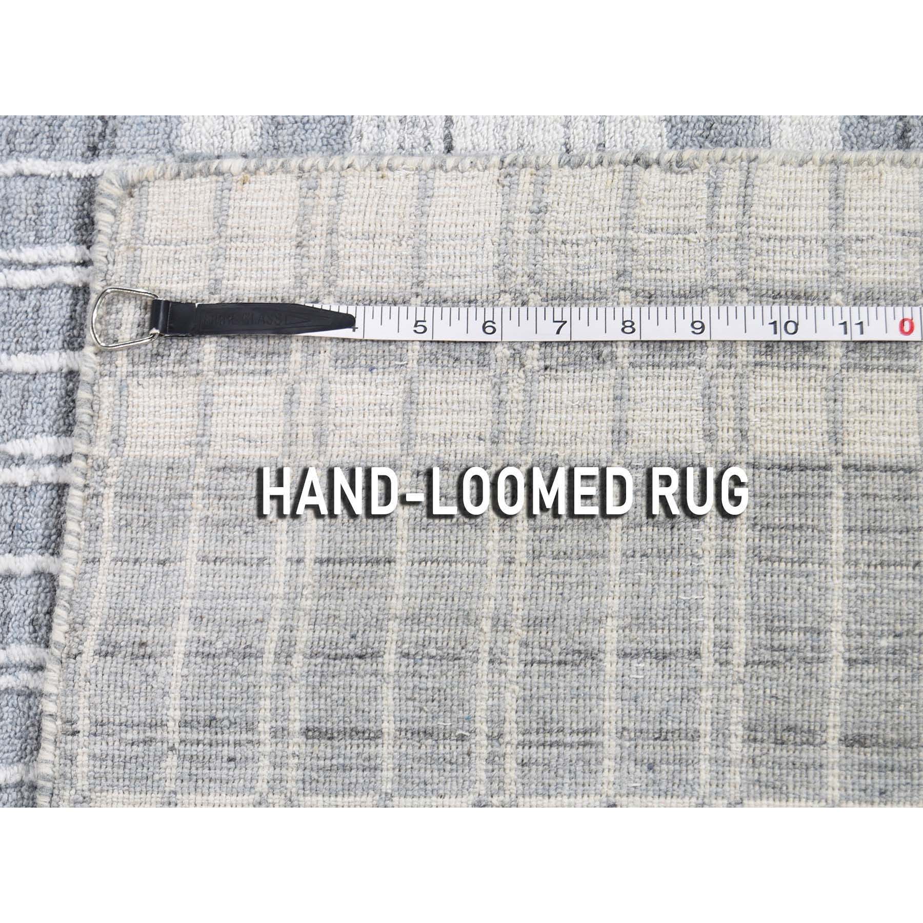 9-x11-10  Hi Lo Pile Pure Wool Tone On Tone Hand-Loomed Oriental Rug 