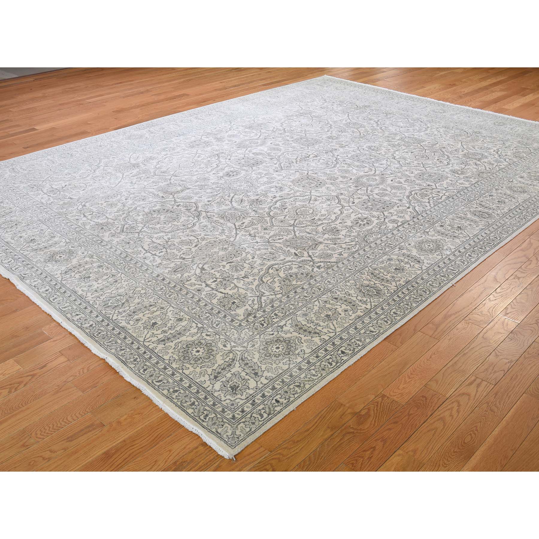 8-10 x12- Pure silk Tone on Tone Hand Knotted Oriental Rug 