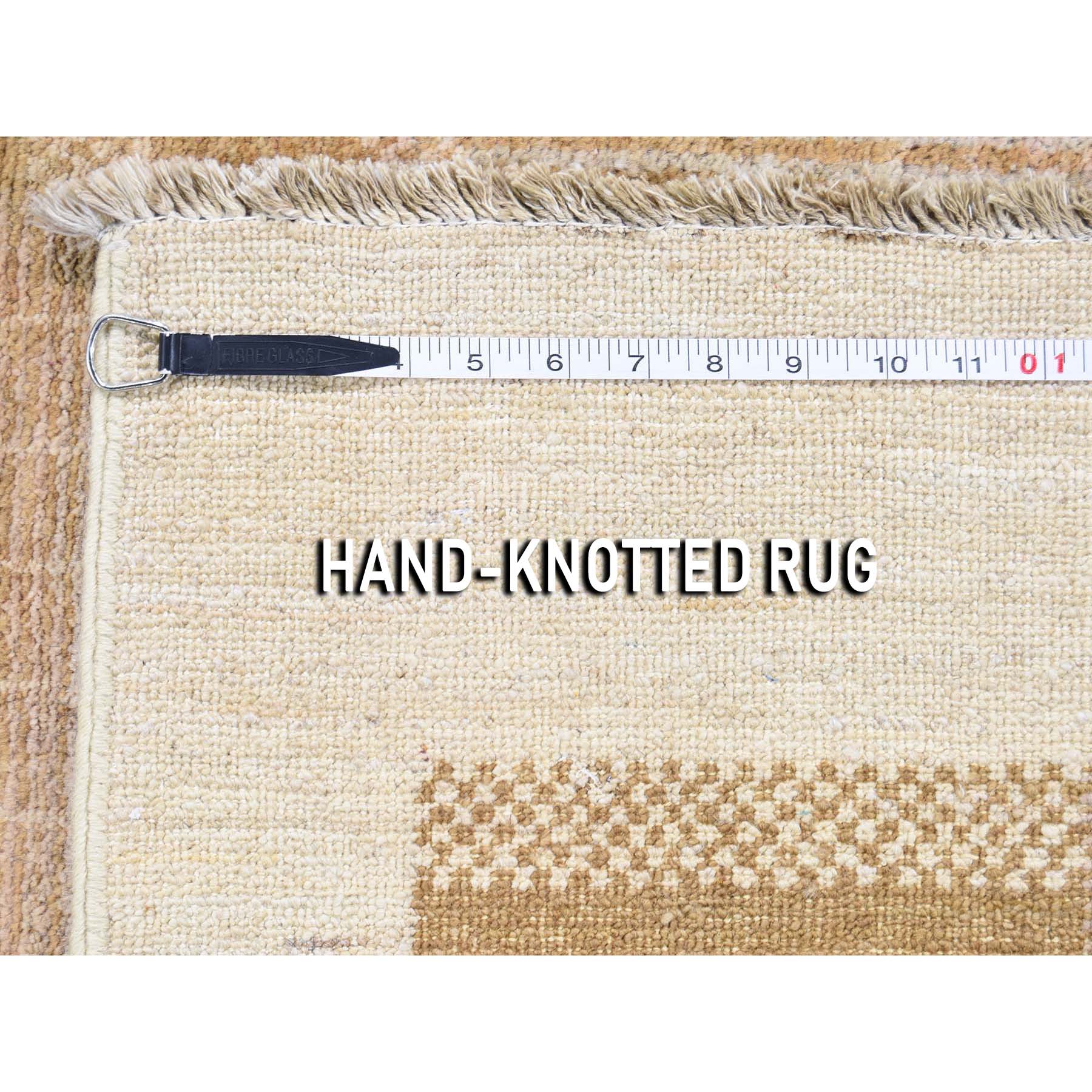 4-5 x7- Geometric Design Gabbeh Pure Wool Oriental Hand Knotted Oriental Rug 