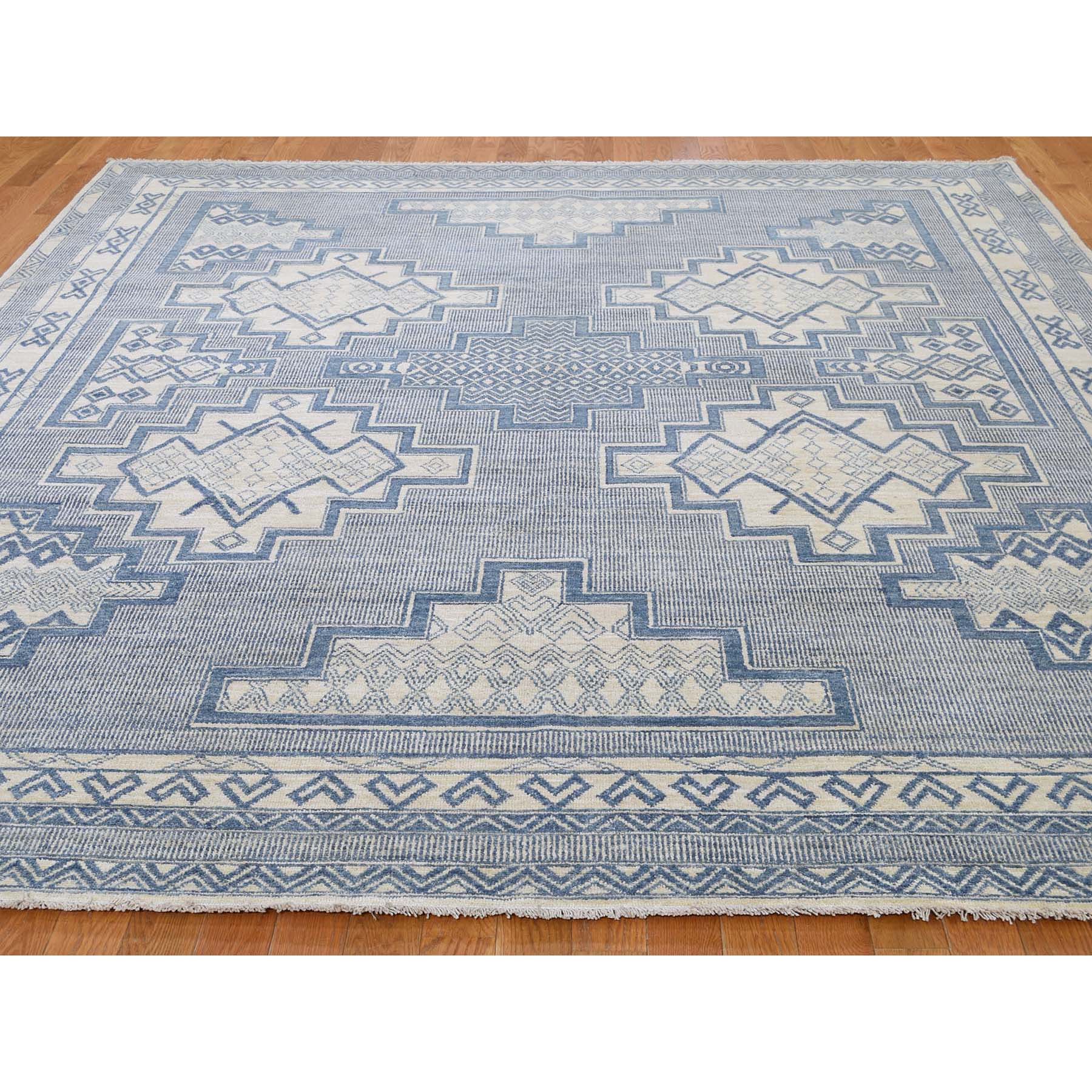 8-2 x10-3  Hand-Knotted Pure Wool Peshawar with Southwestern Motifs Oriental Rug 