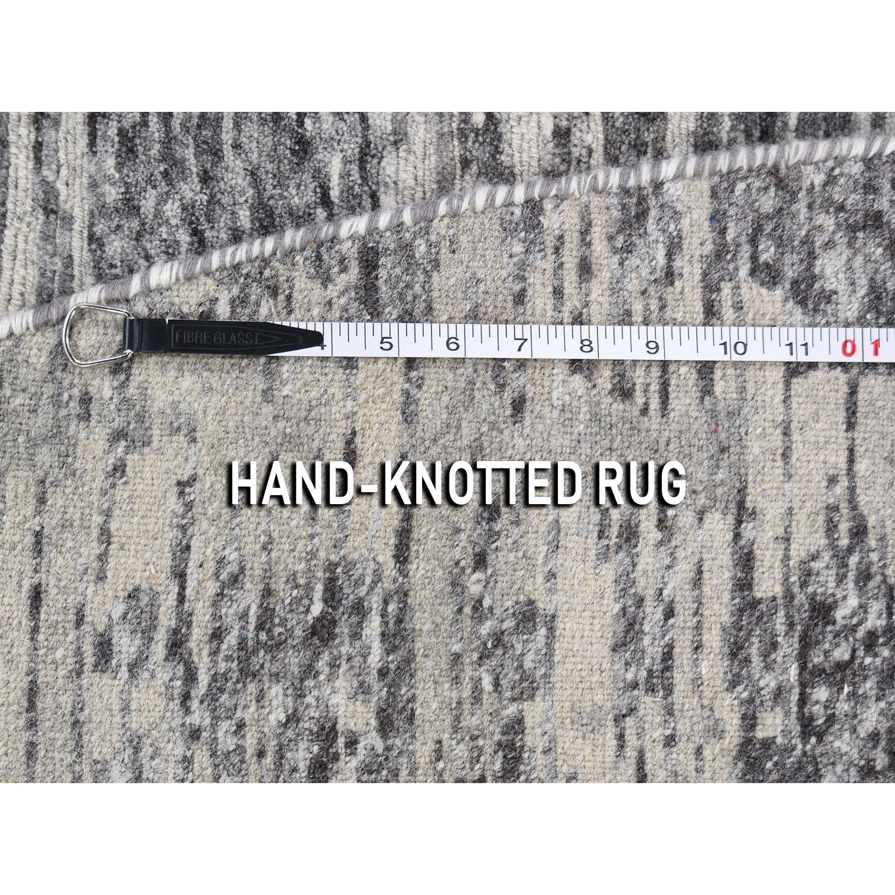 11-10 x11-10  Hand Spun Undyed Natural Wool Gray Modern Round Oriental Hand-Knotted Rug 
