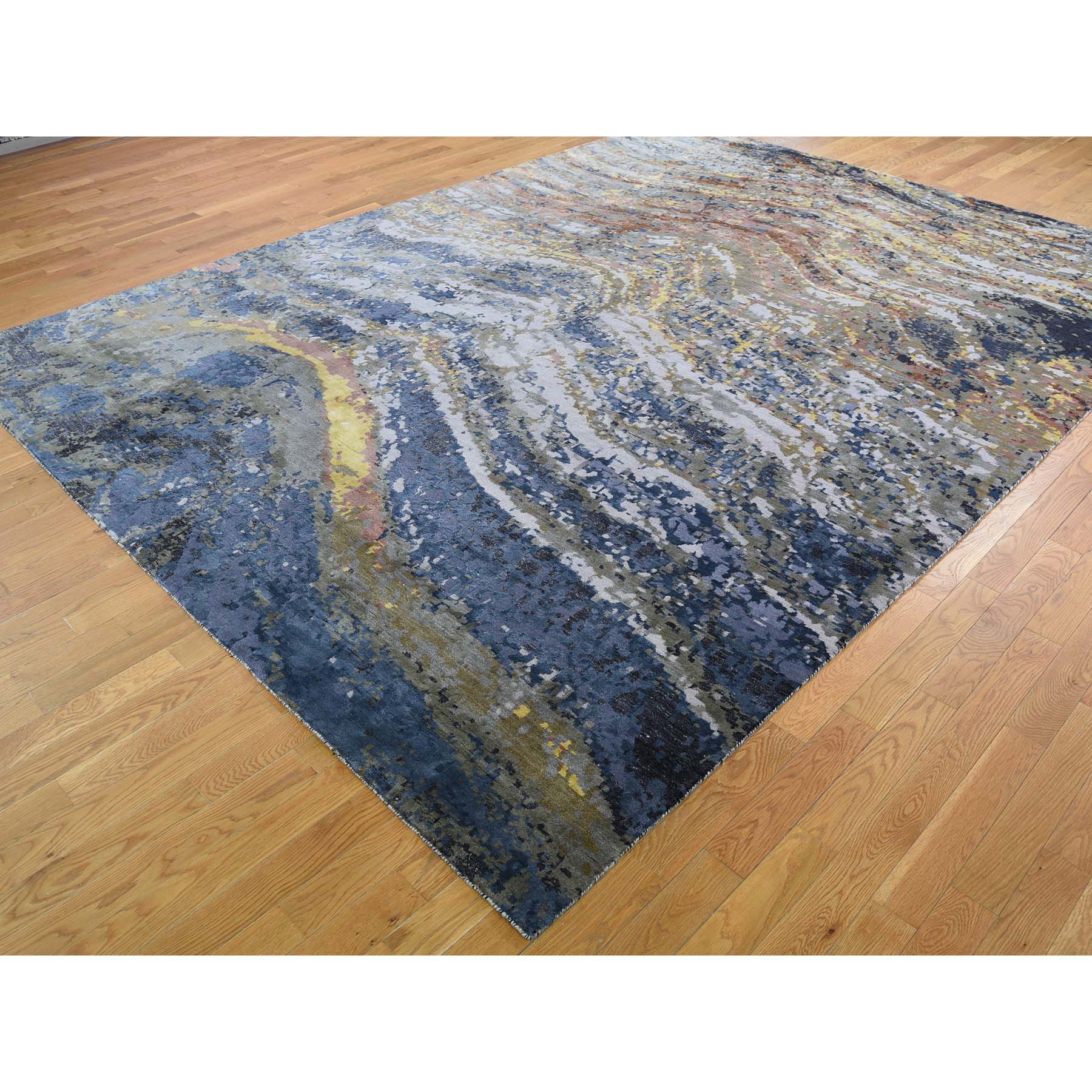 9-x12-1  Abstract Design Wool And Pure Silk Hand-Knotted Oriental Rug 