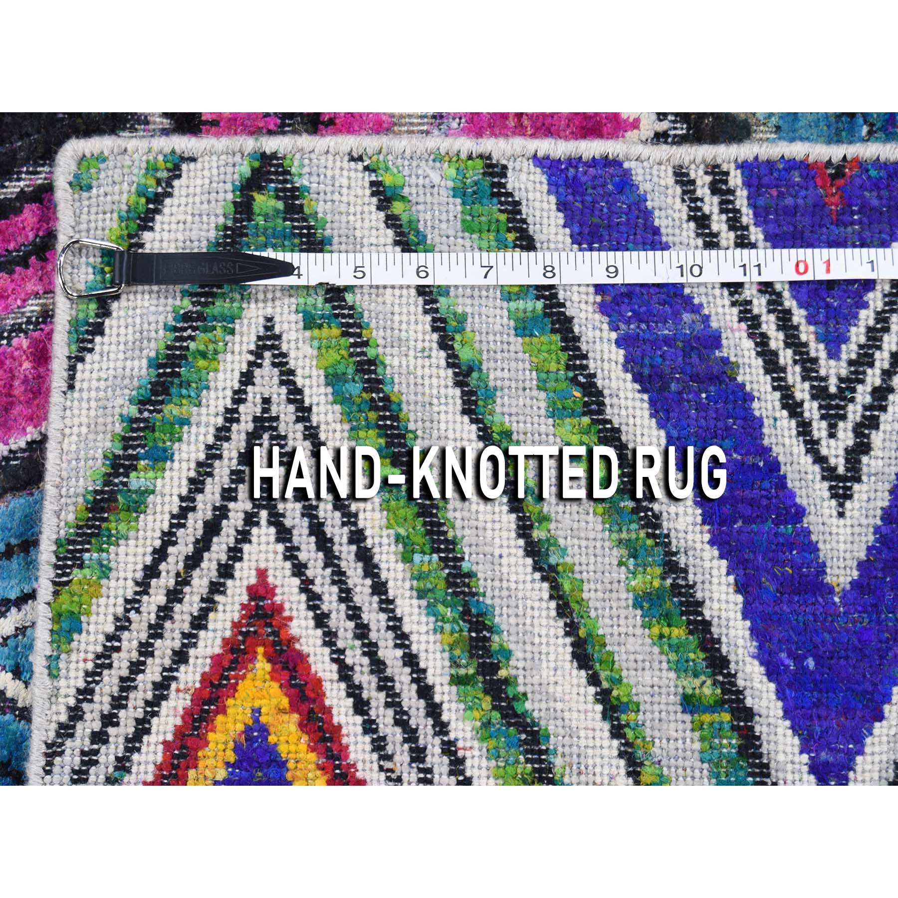 6-x9- Chevron Design Sari Silk with Textured Wool Hand-Knotted Oriental Rug 