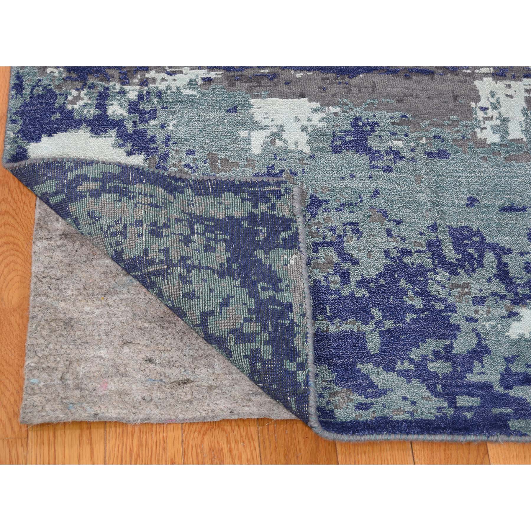 7-10 x10- Abstract Design Wool And Silk Hand-Knotted  Oriental Rug 