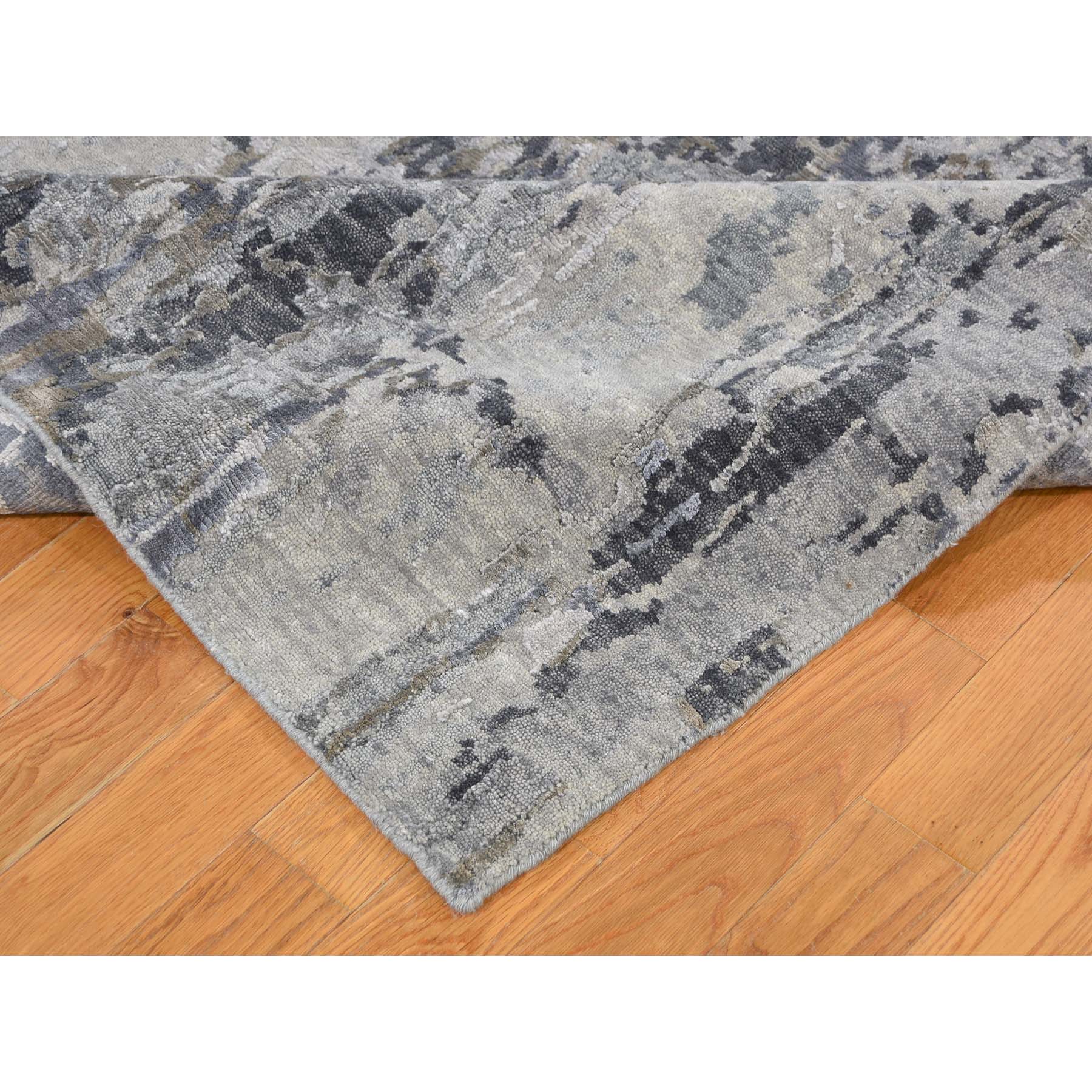 8-x9-9  Wool And Silk Abstract Design Hand-Knotted Oriental Rug 