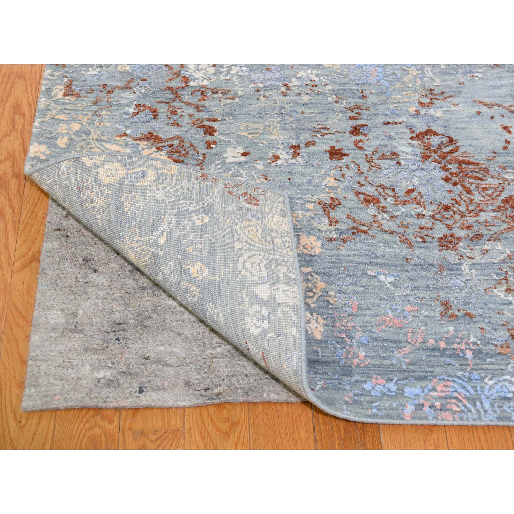 9-x12-1  Blue Flower Bouquet Design Wool And Silk Hand-Knotted Oriental Rug 