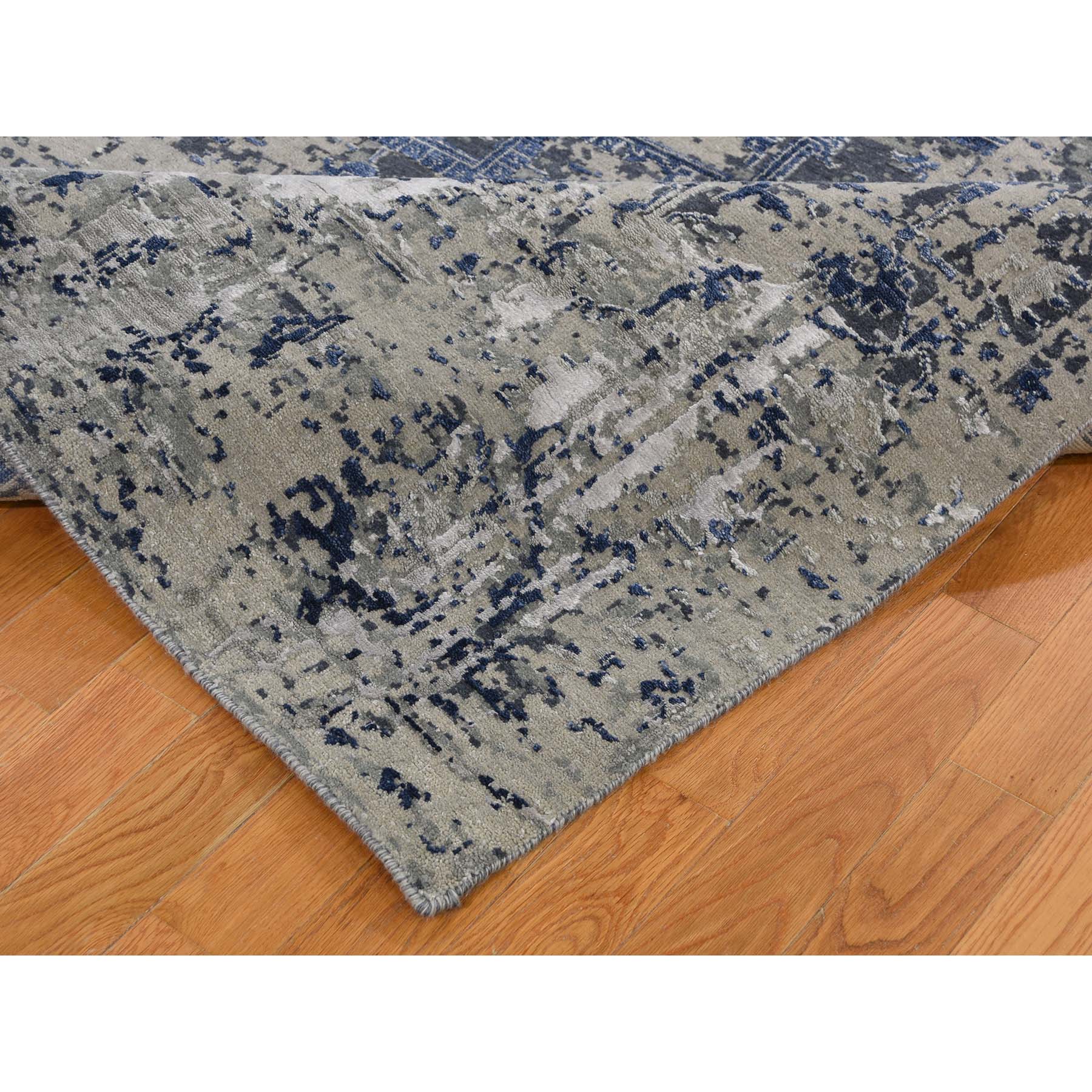 8-2 x10-1  Blue-Gray Heriz Design Wool and Silk Hand-Knotted Fine Oriental Rug 