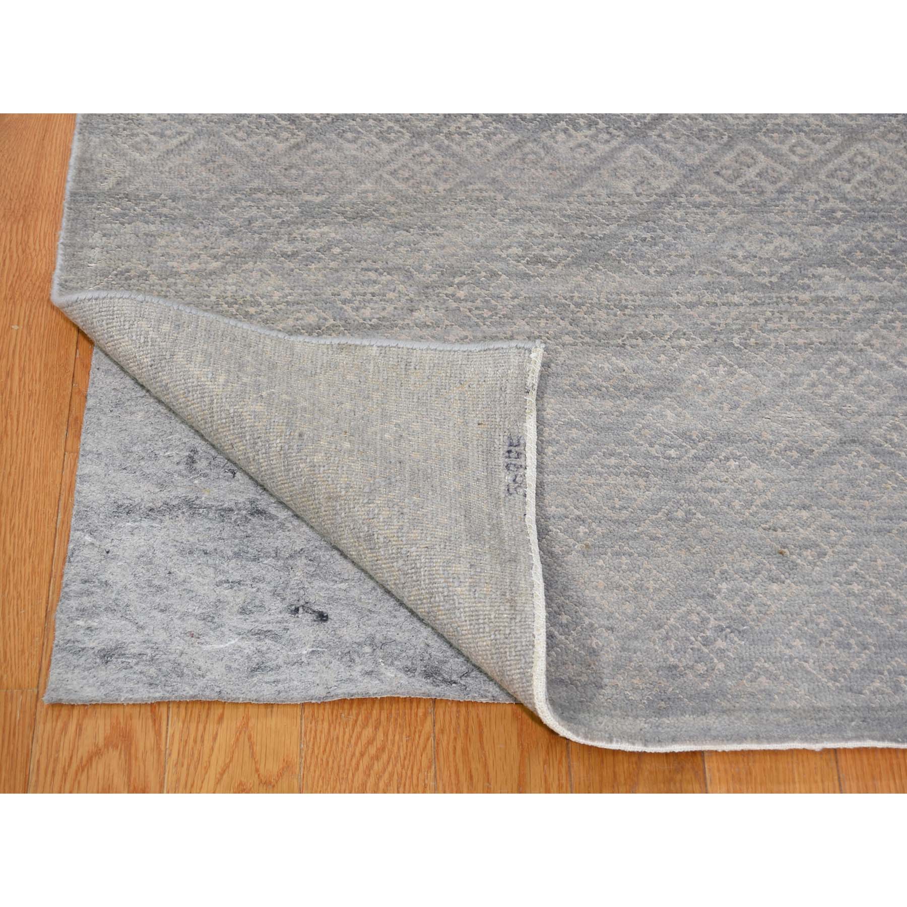 8-10 x11-10  Gray Modern Tone on Tone Wool and Silk Hand Knotted Oriental Rug 