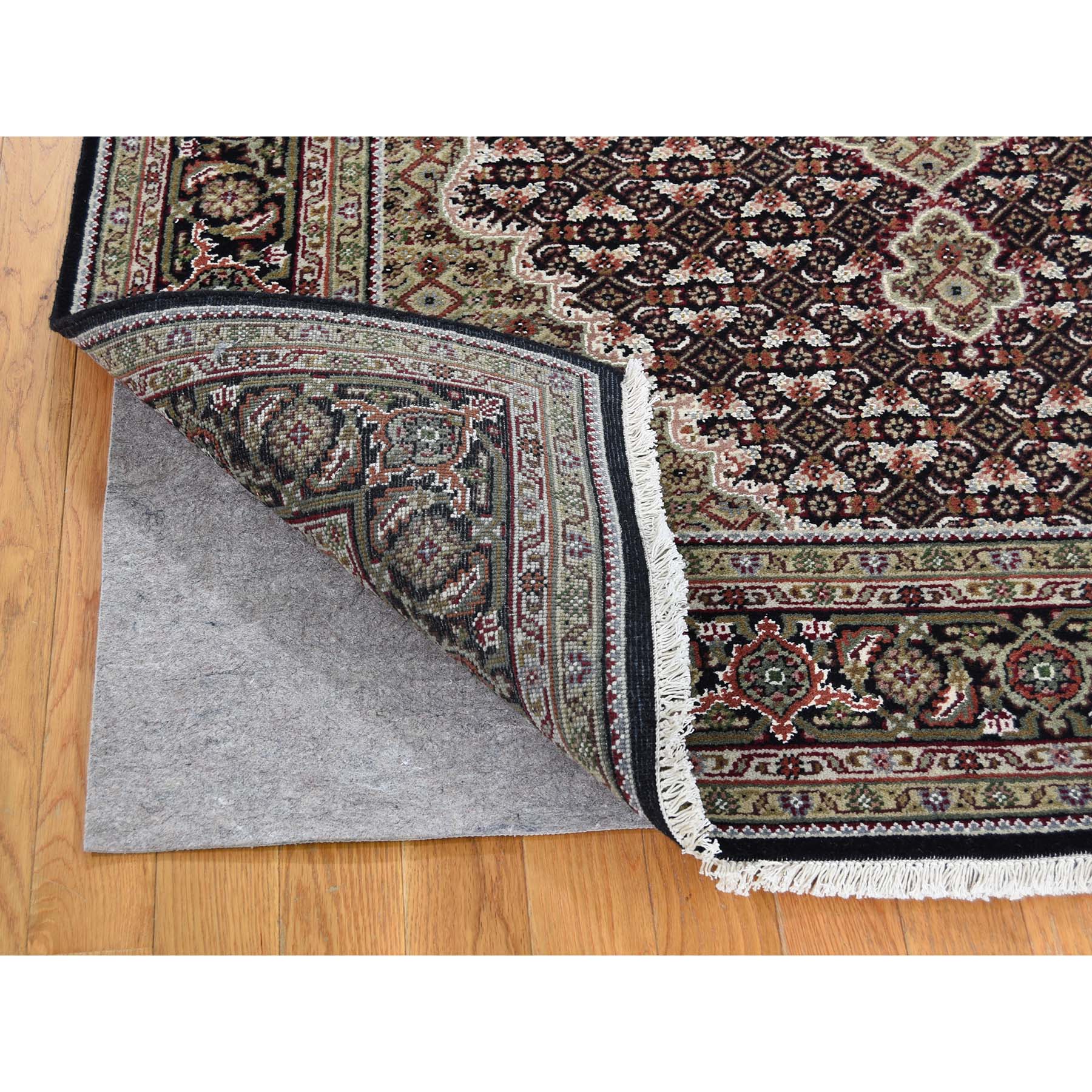 5-x6-8  Black Tabriz Mahi Wool and Silk Hand-Knotted Oriental Rug 